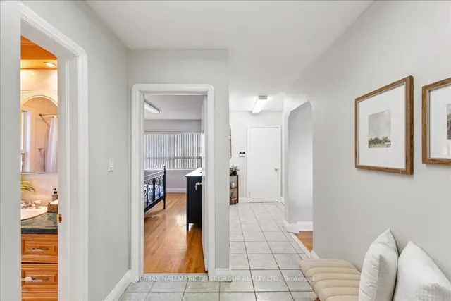 2690 Islington Ave, Toronto 5