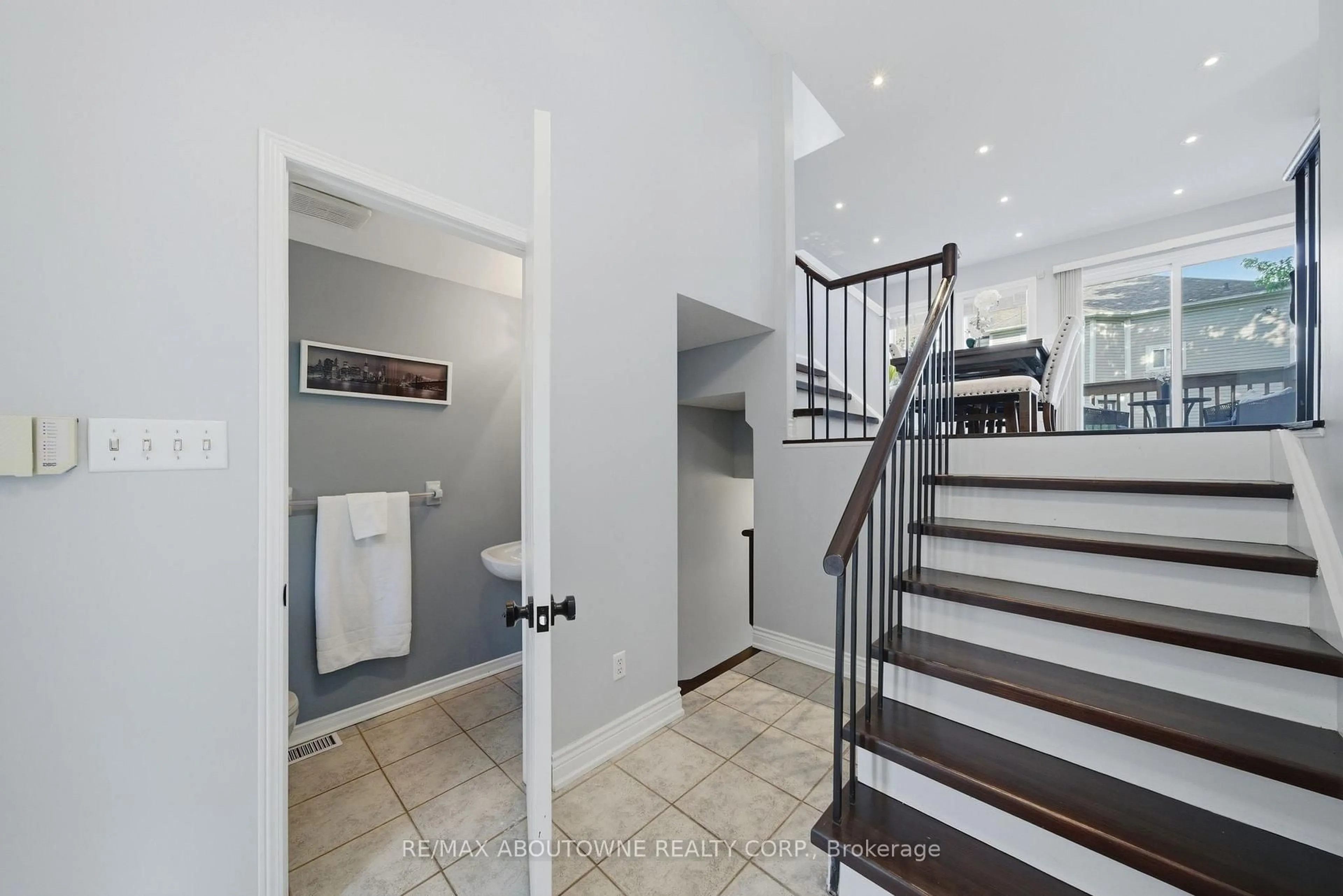 Unknown for 7105 Branigan Gate #54, Mississauga Ontario L5N 7S2