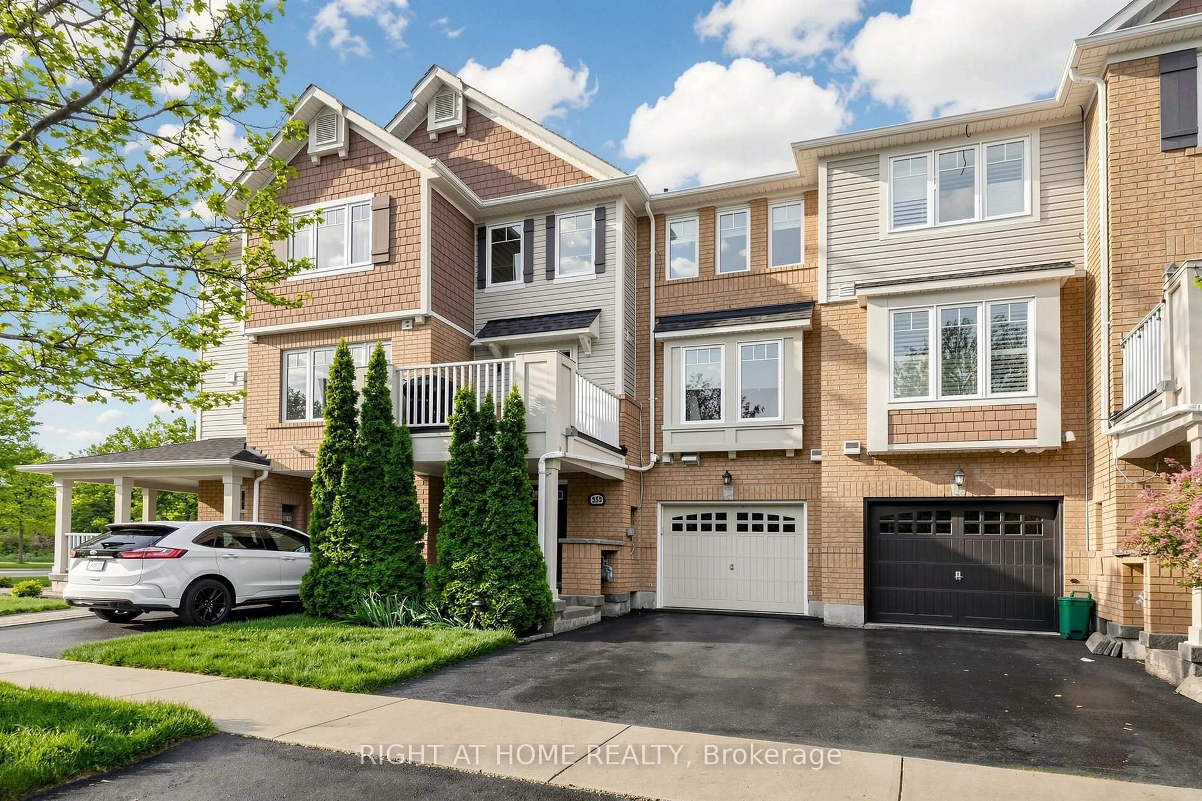 Home with brick exterior material, street for 252 Wetenhall Landing, Milton Ontario L9T 7B7