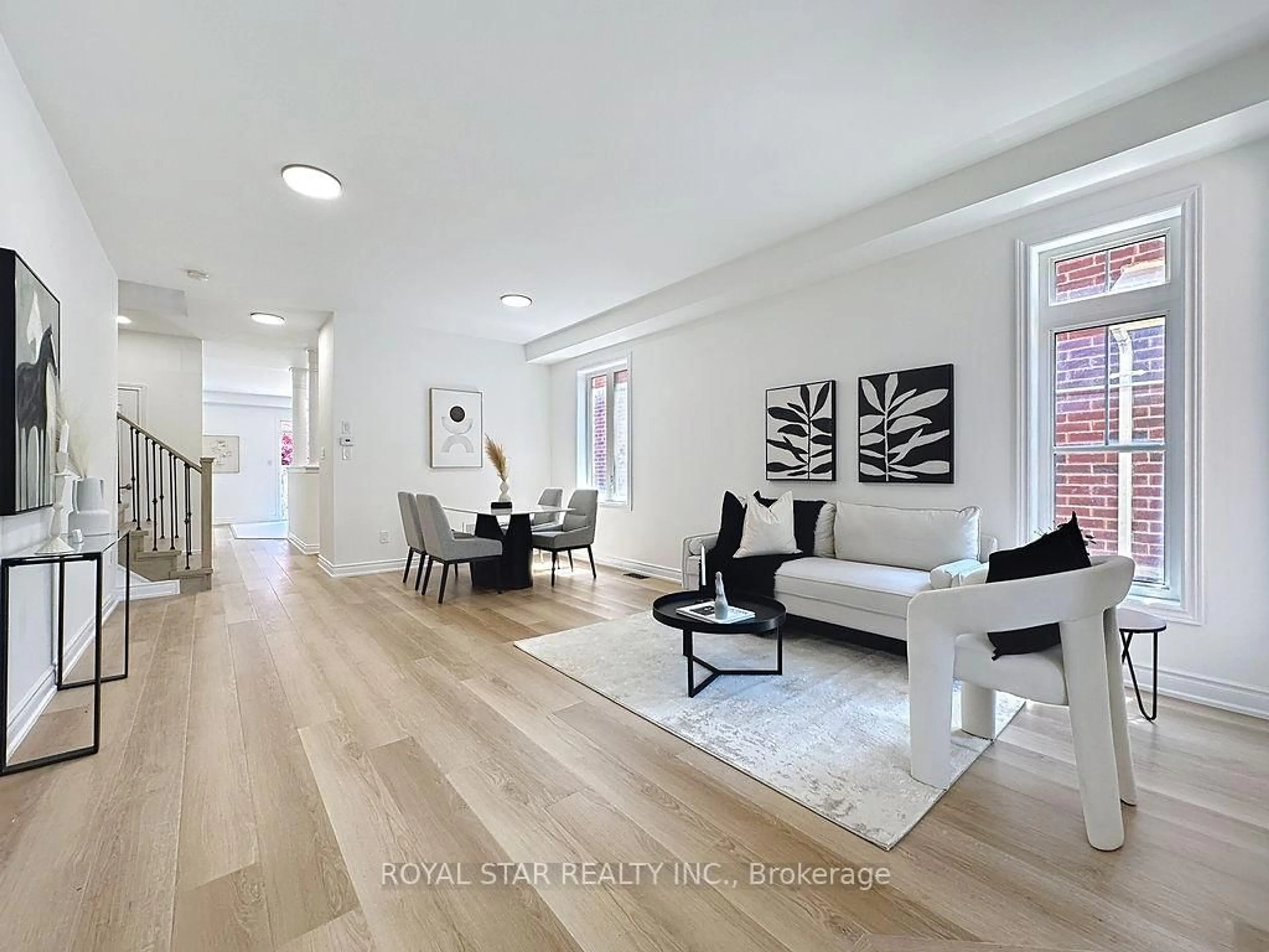 Indoor entryway for 351 Giddings Cres, Milton Ontario L9T 7A4