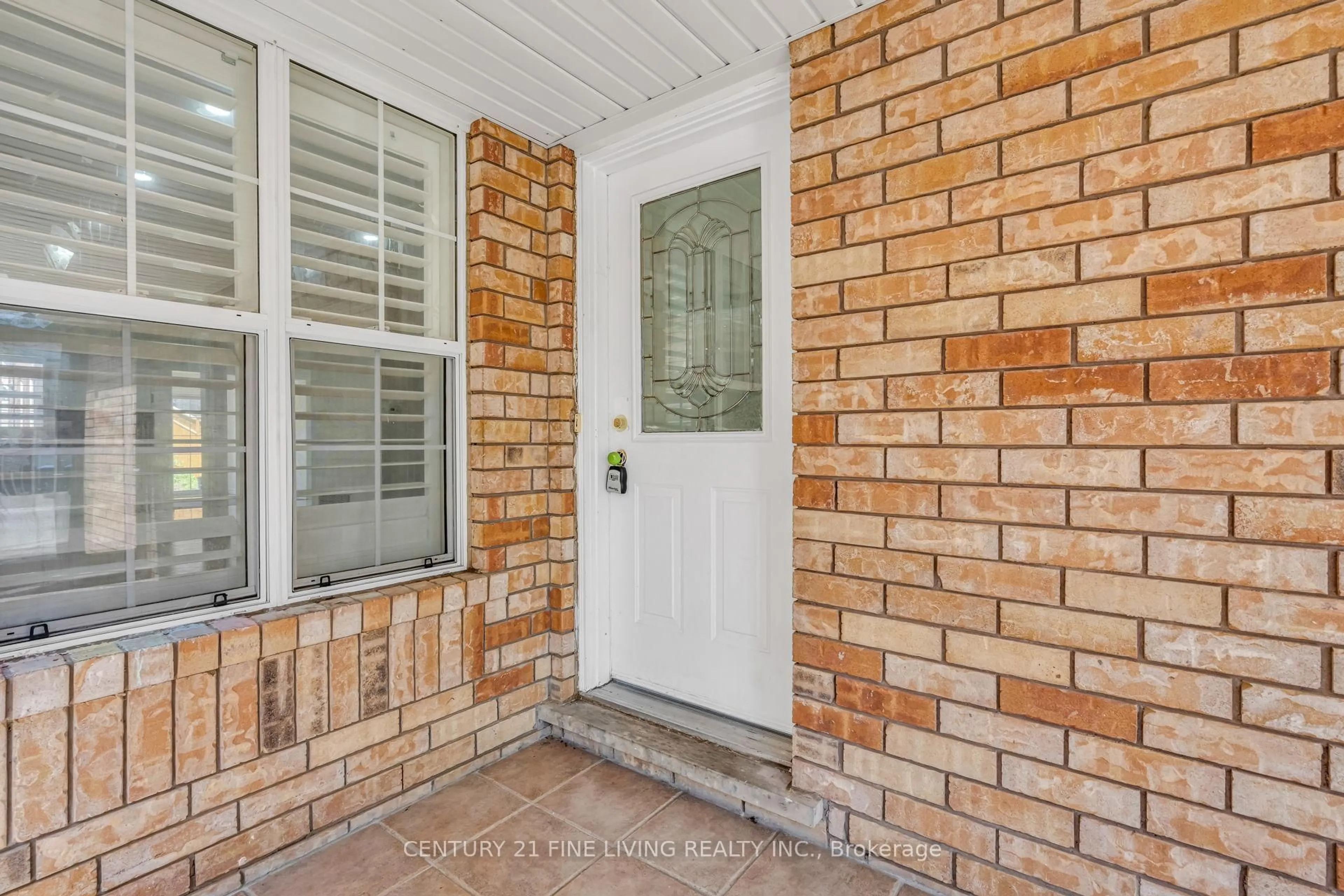 Unknown for 66 Secord Cres, Brampton Ontario L6X 4Y8
