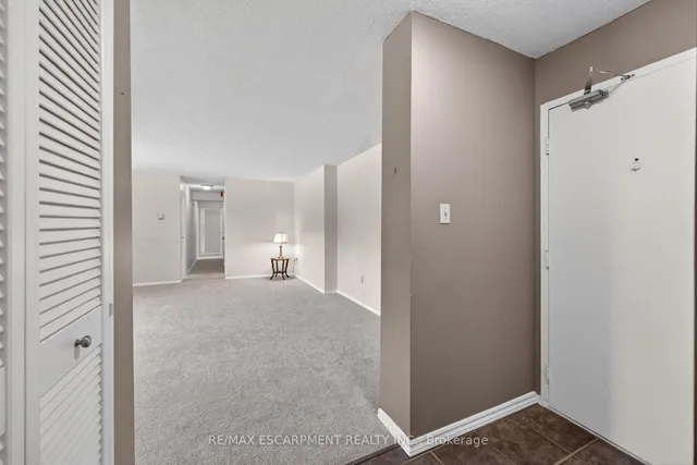 700 Dynes Rd #101, Burlington 3