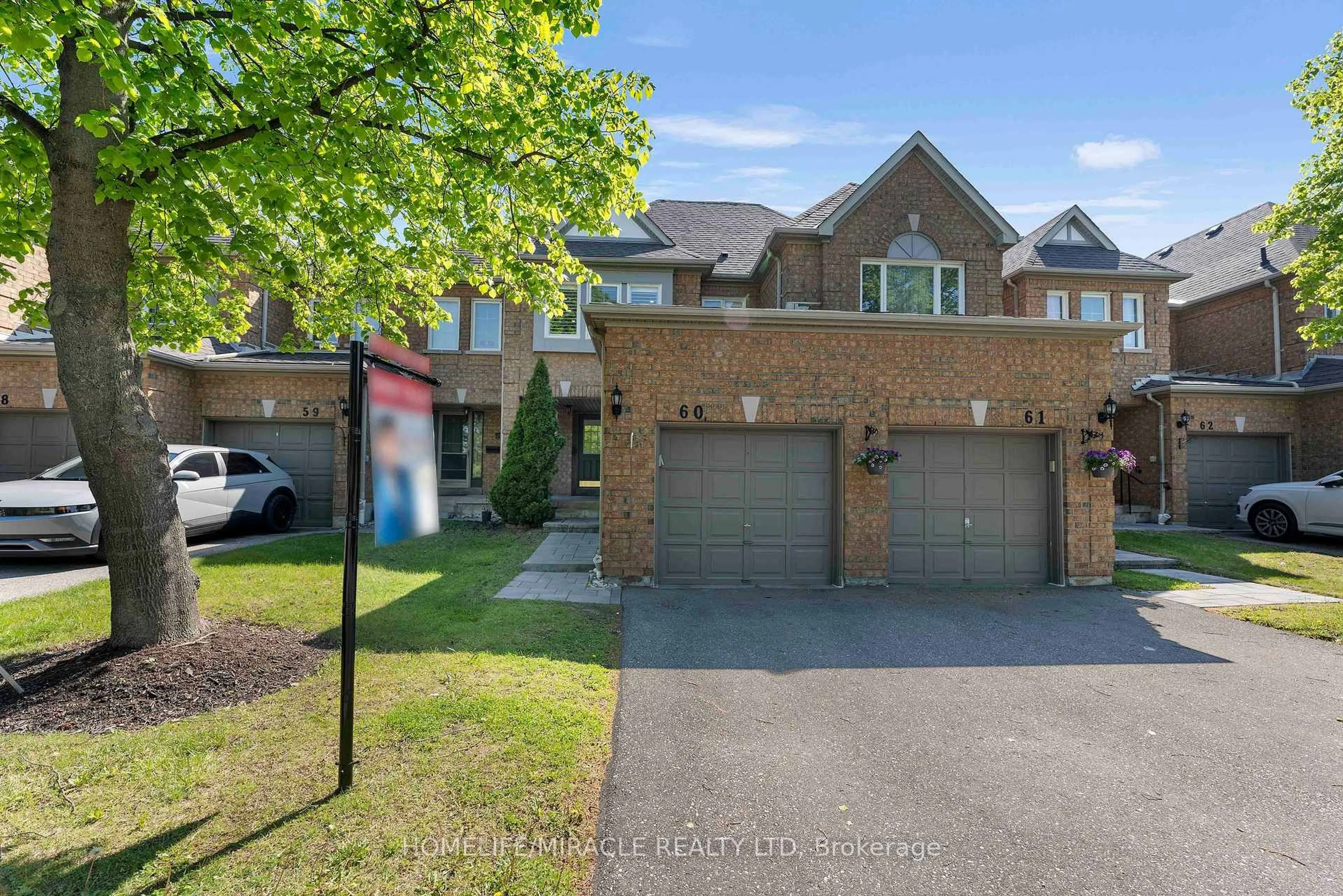 Home with brick exterior material, street for 5230 Glen Erin Dr #60, Mississauga Ontario L5M 5Z7