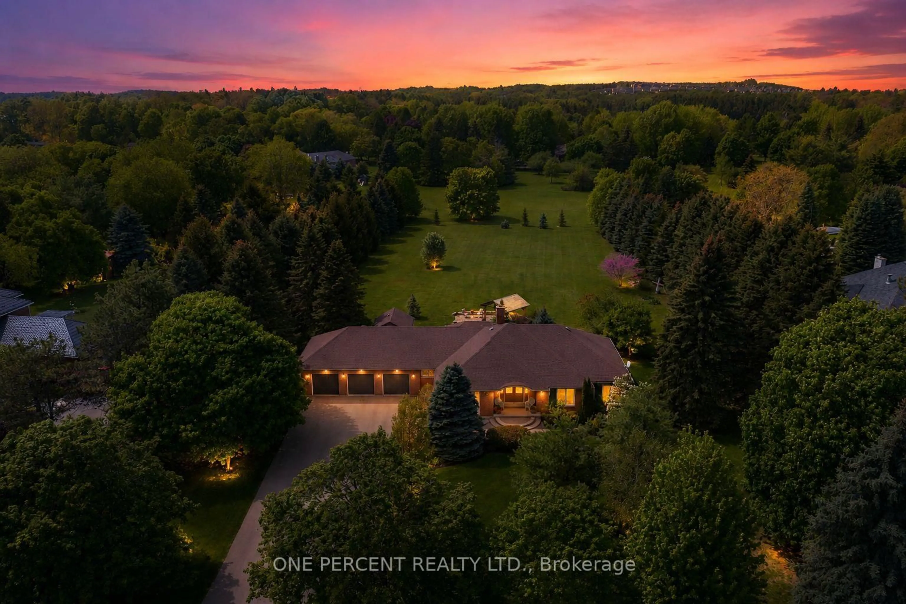 A pic from outside/outdoor area/front of a property/back of a property/a pic from drone, forest/trees view for 10 Cranston Dr, Caledon Ontario L7C 1P8