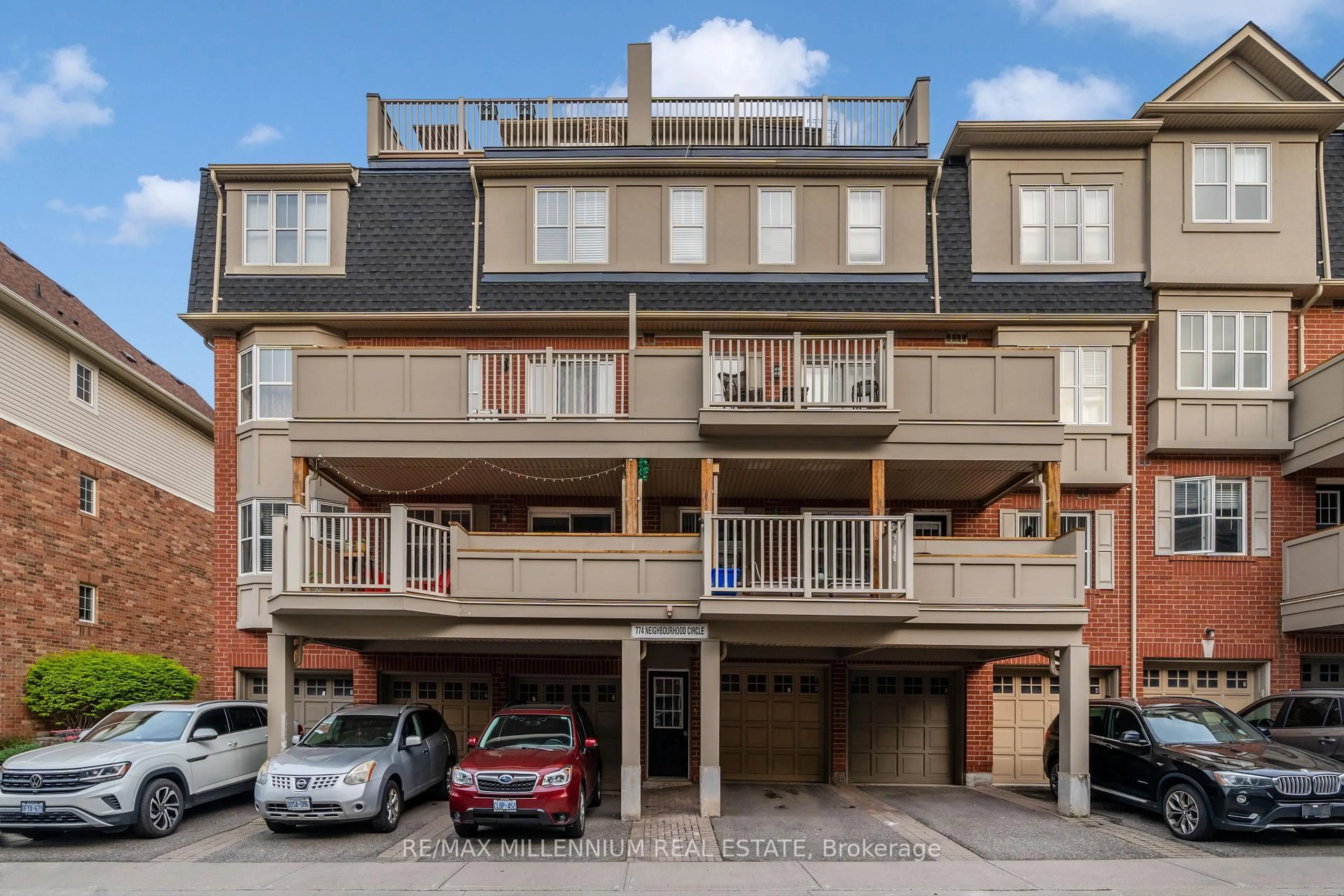 Unknown for 774 Neighbourhood Circ #4, Mississauga Ontario L5B 0B6