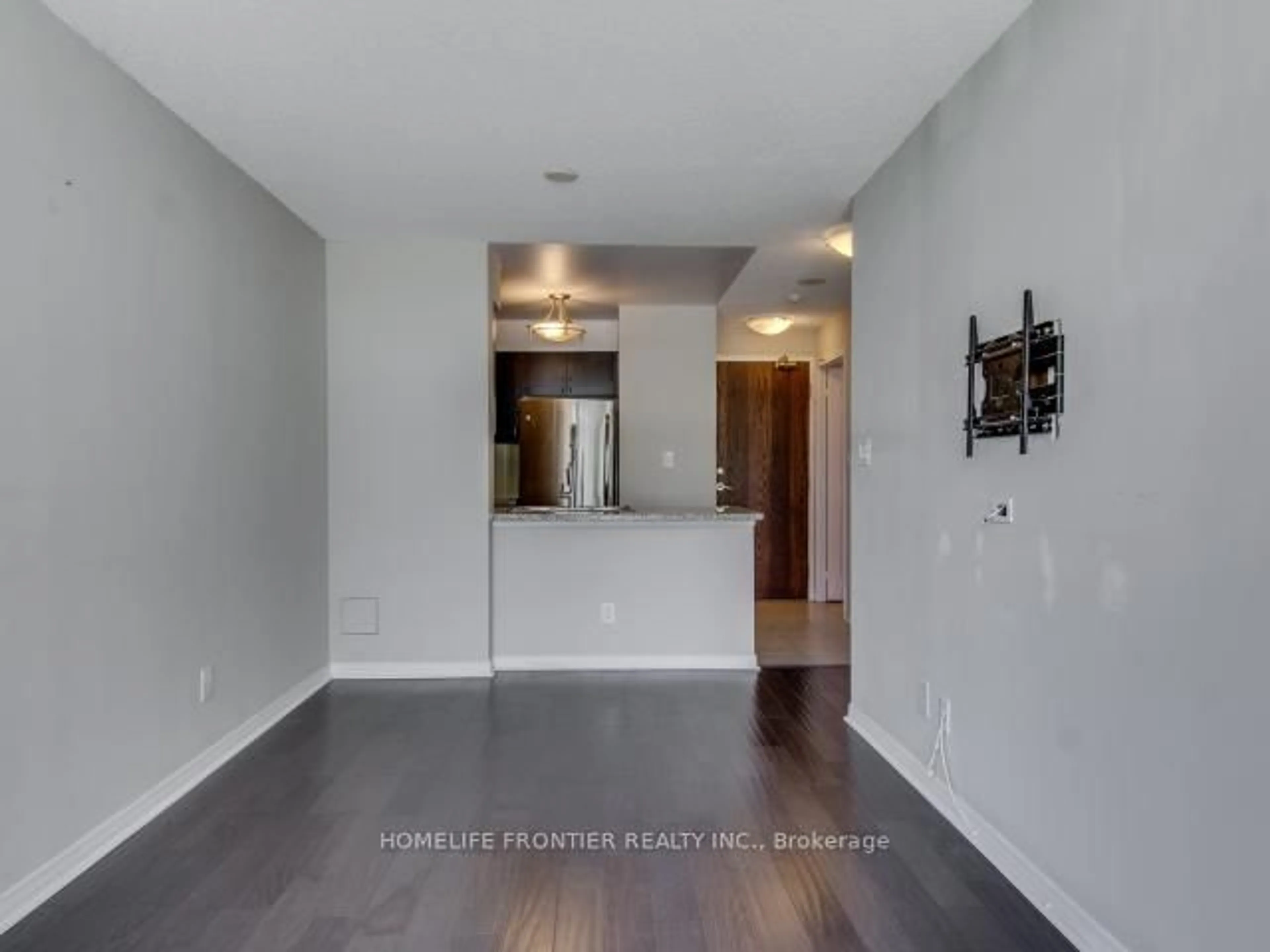 Unknown for 4850 Glen Erin Dr #105, Mississauga Ontario L5M 7S1