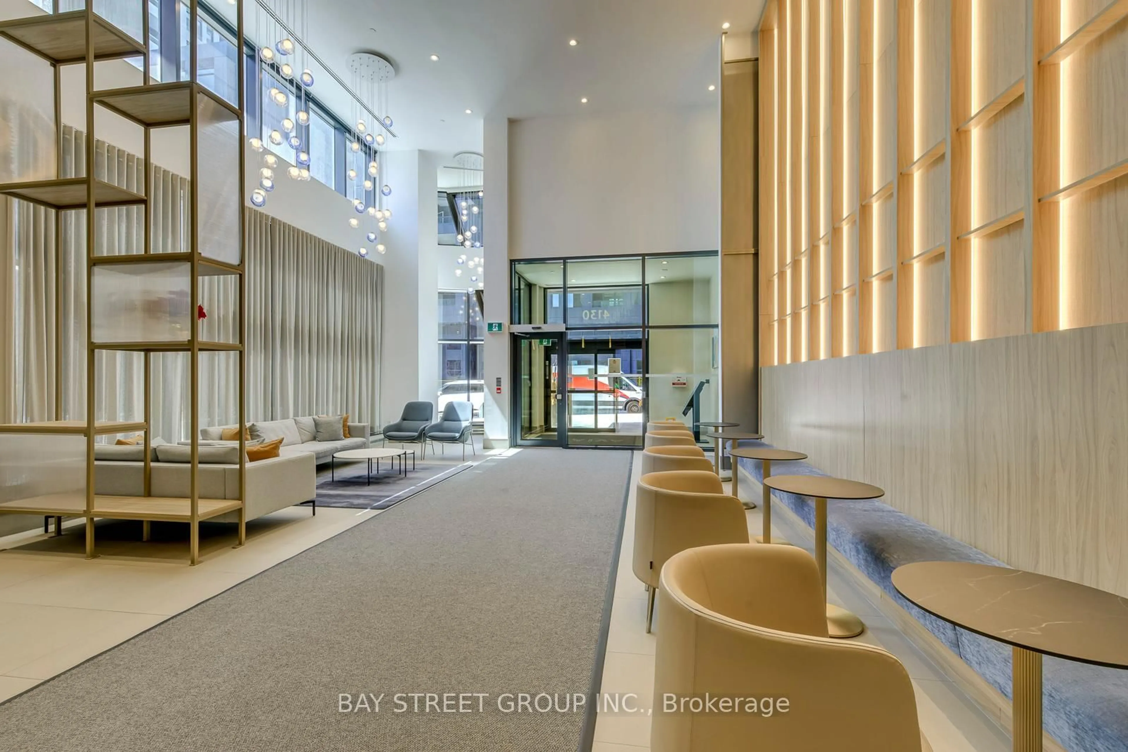 Lobby for 4130 Parkside Village Dr #2507, Mississauga Ontario L5B 3M8
