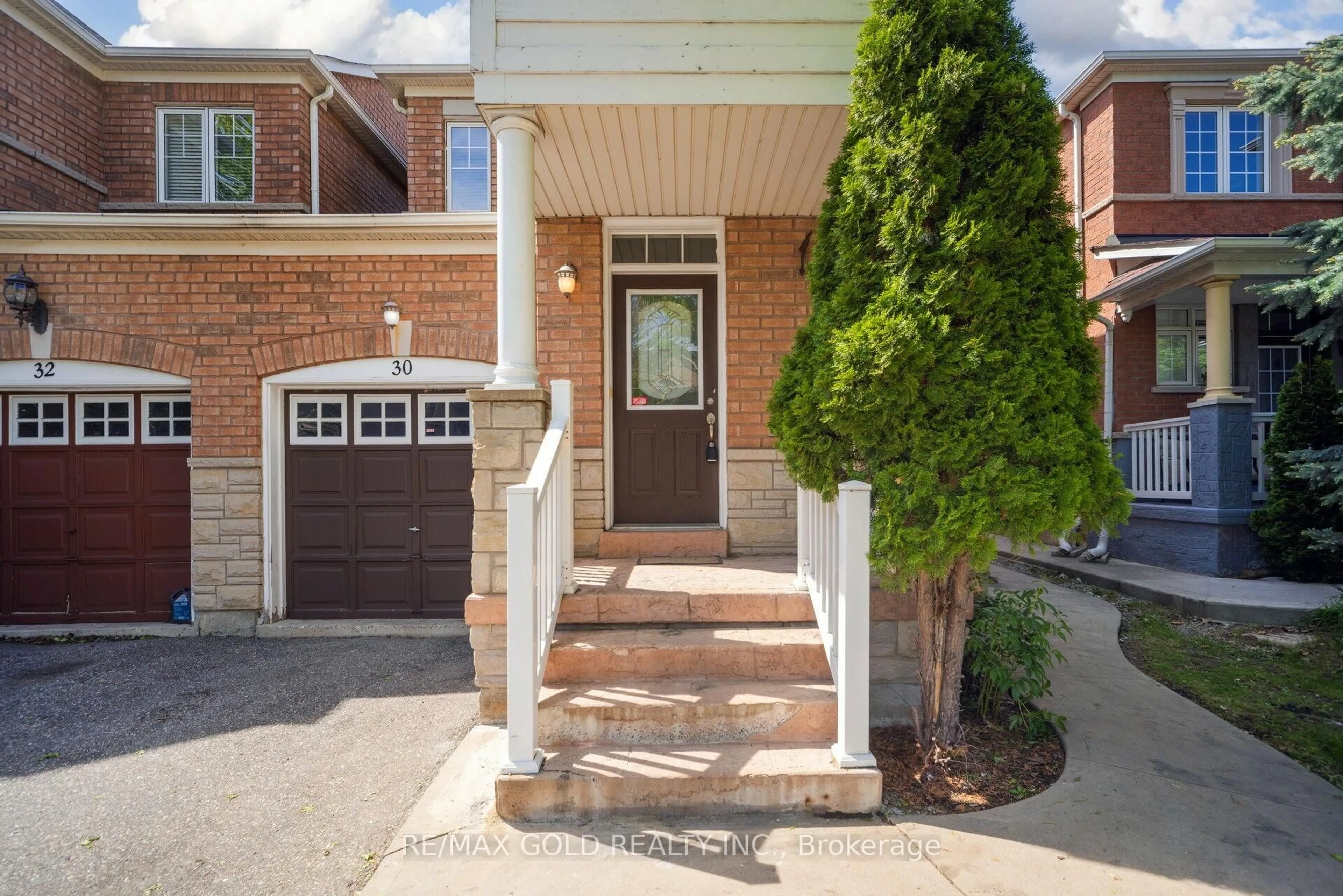 Home with brick exterior material, street for 30 Grover Rd, Brampton Ontario L6Y 5R4