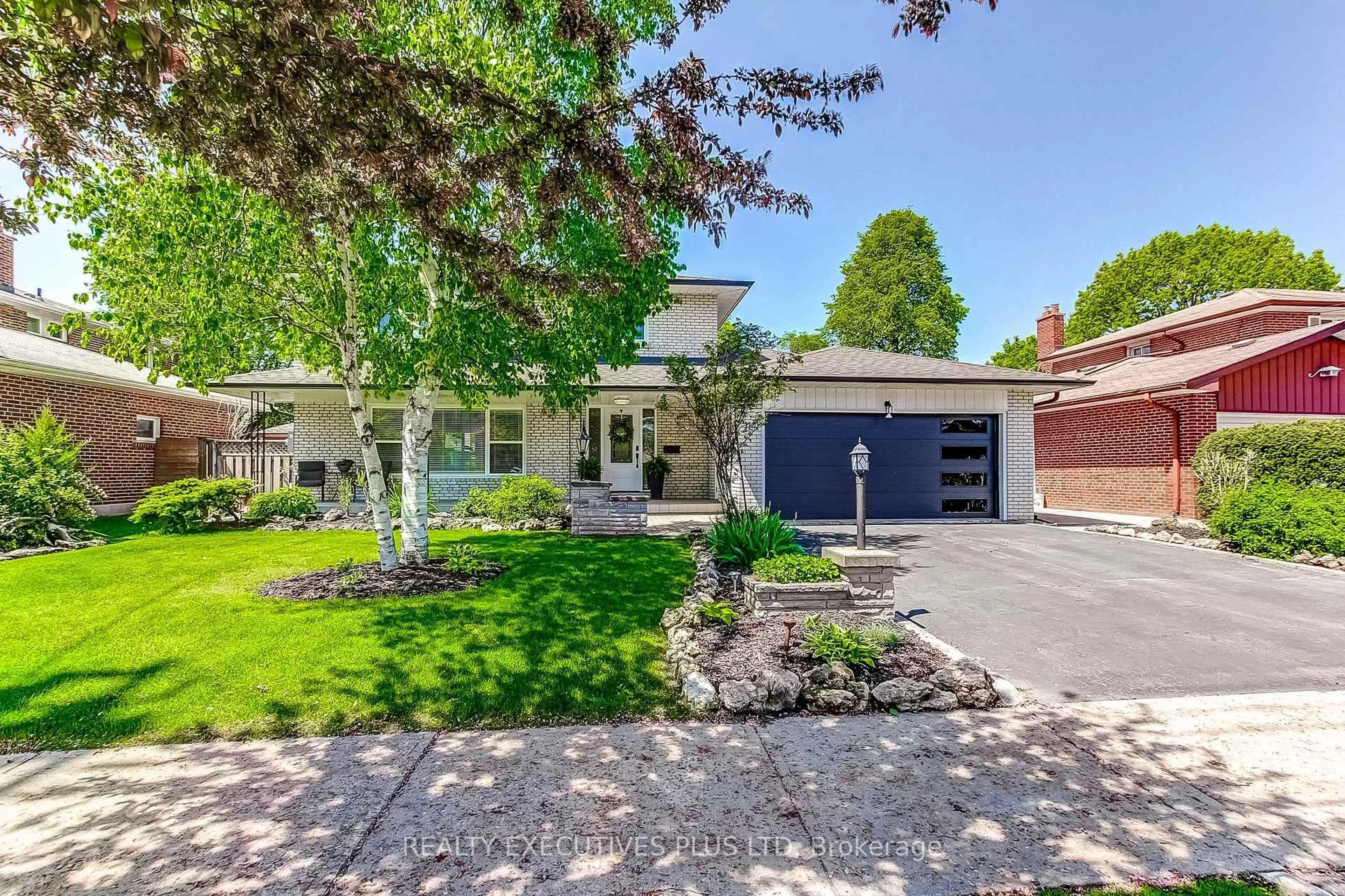 Unknown for 114 Neilson Dr, Toronto Ontario M9C 1W2