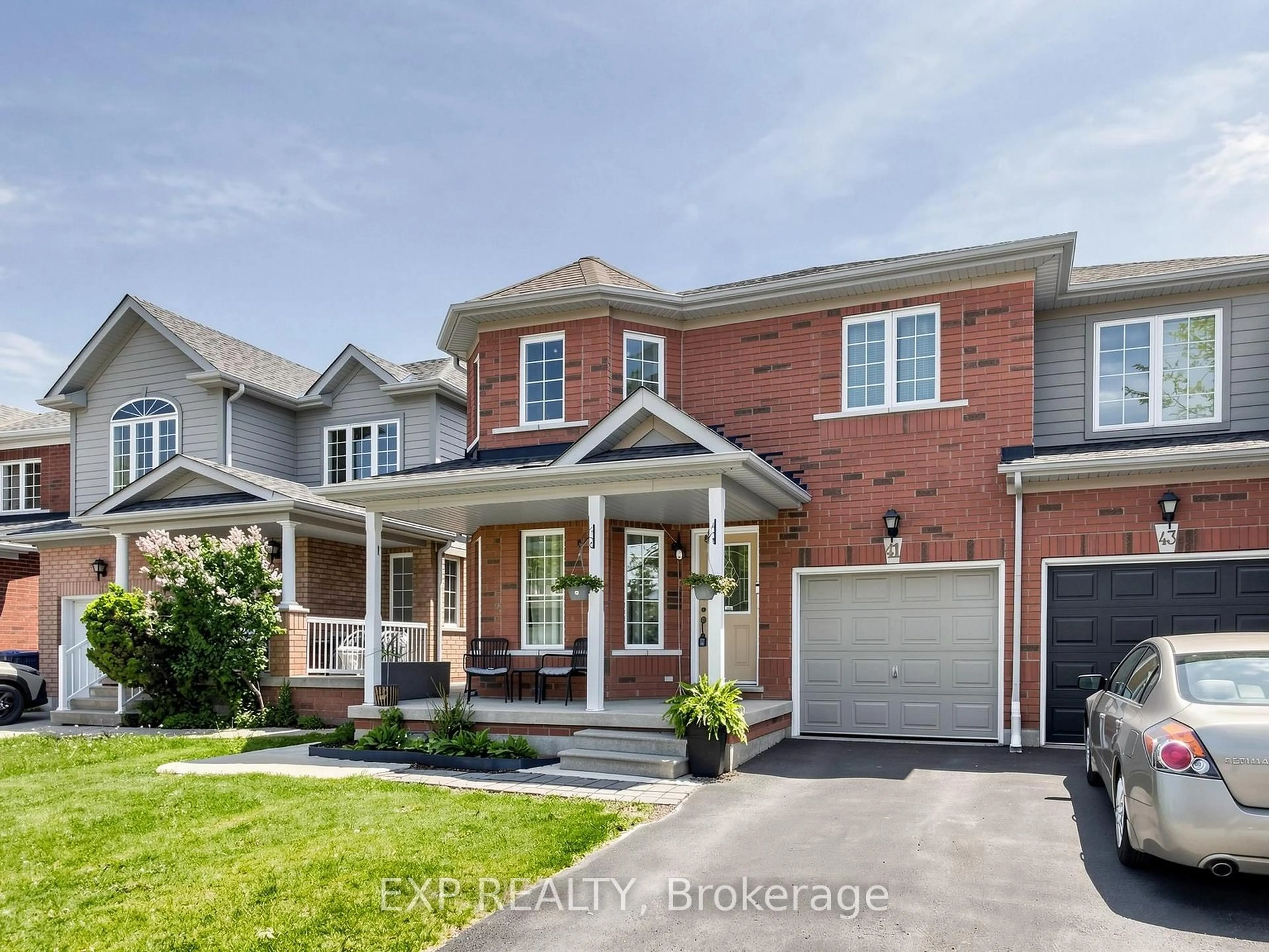 Home with brick exterior material, street for 41 Bramfield St, Brampton Ontario L7A 2W1
