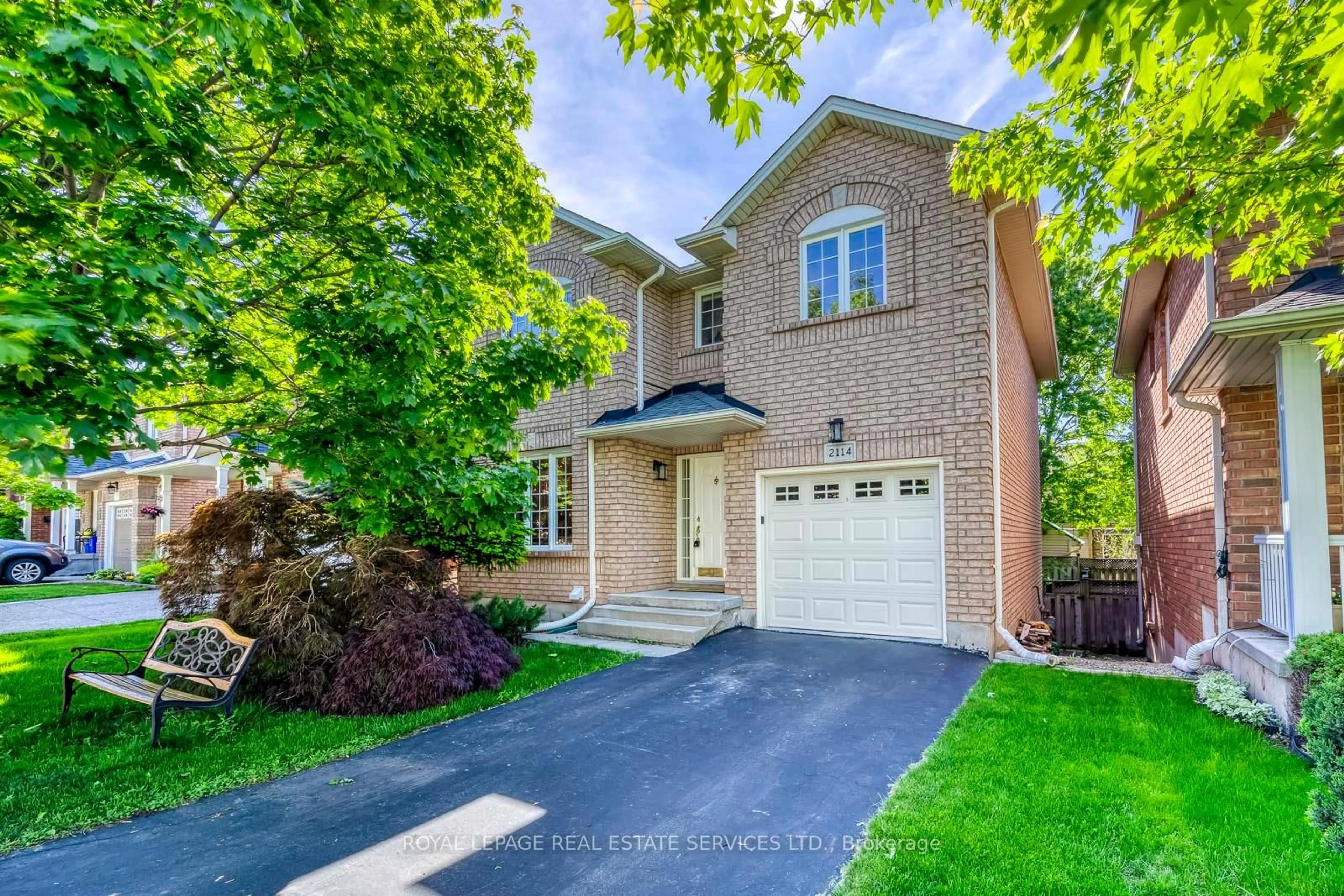 Home with brick exterior material, street for 2114 Springdale Rd, Oakville Ontario L6M 4C6