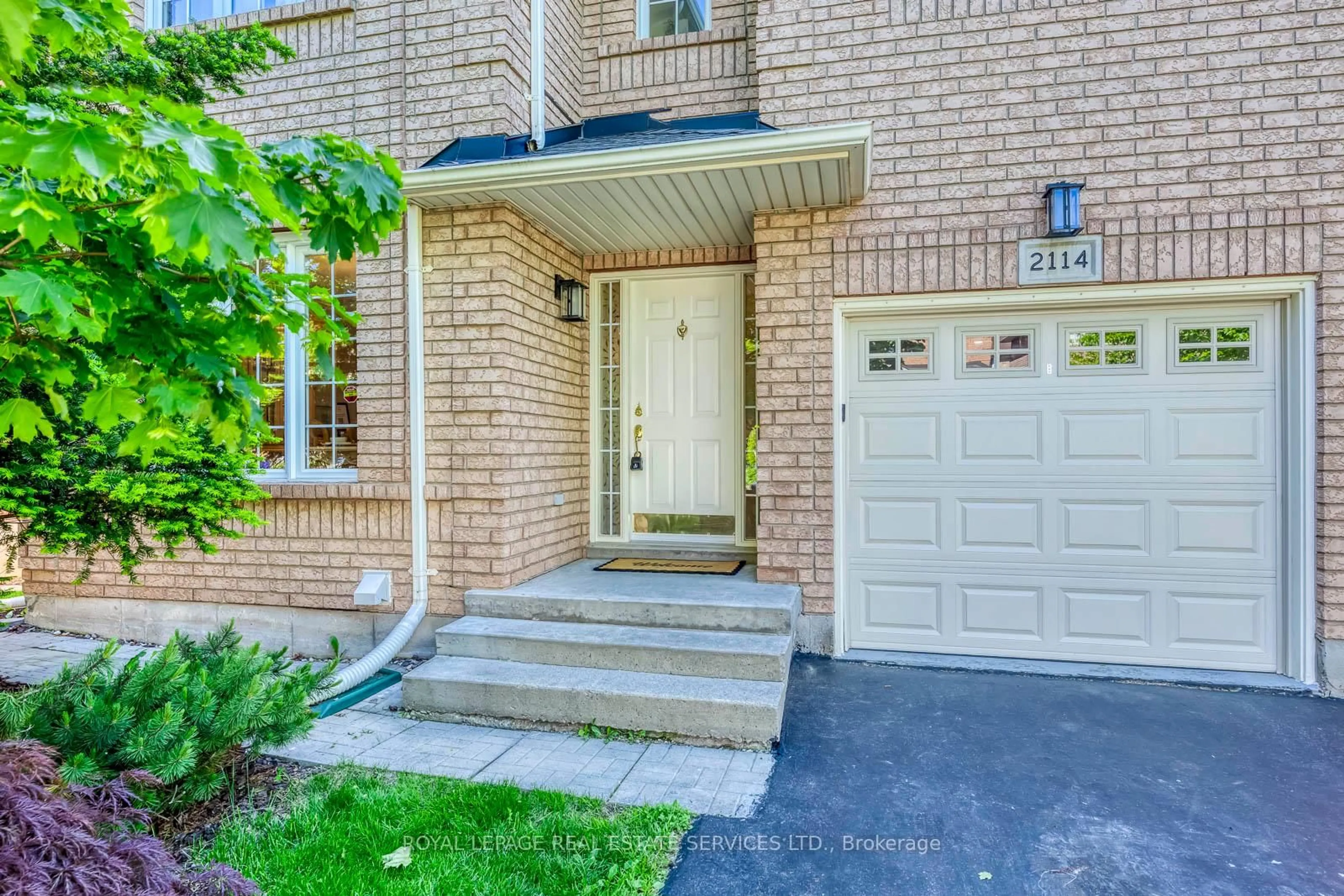 Unknown for 2114 Springdale Rd, Oakville Ontario L6M 4C6