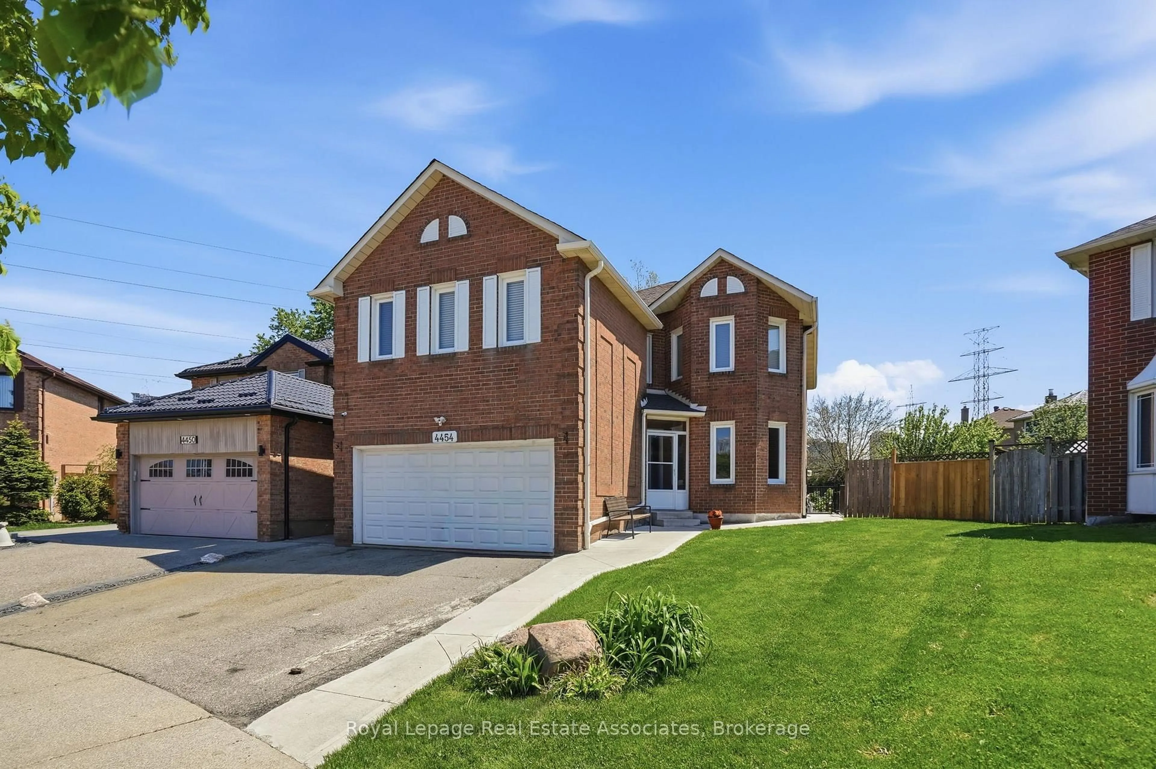 Home with brick exterior material, street for 4454 Mayflower Dr, Mississauga Ontario L5R 1S6