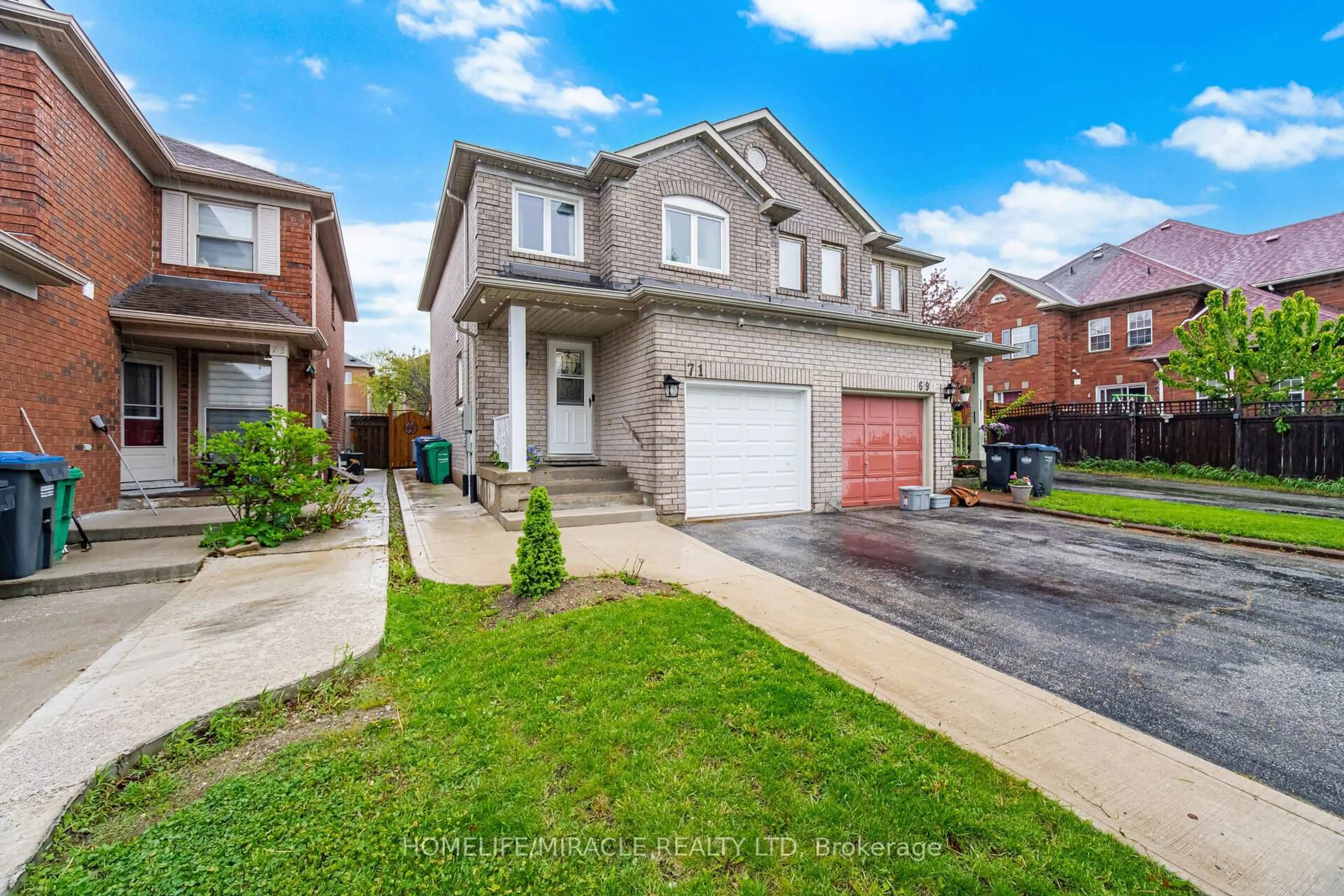 Home with brick exterior material, street for 71 Dandelion Rd, Brampton Ontario L6R 1Y3