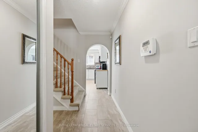 1118 Glen Valley Rd, Oakville 5