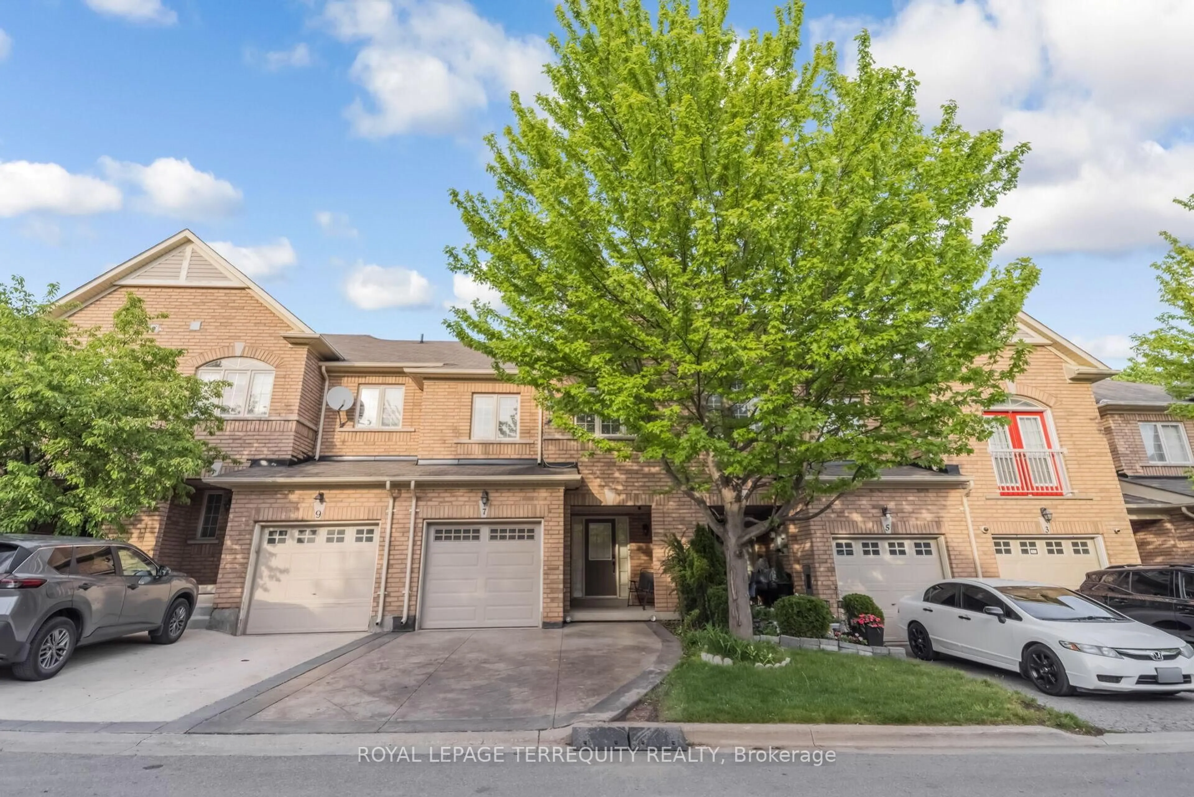 Home with brick exterior material, street for 7 Bamboo Grve, Brampton Ontario L6R 0L9
