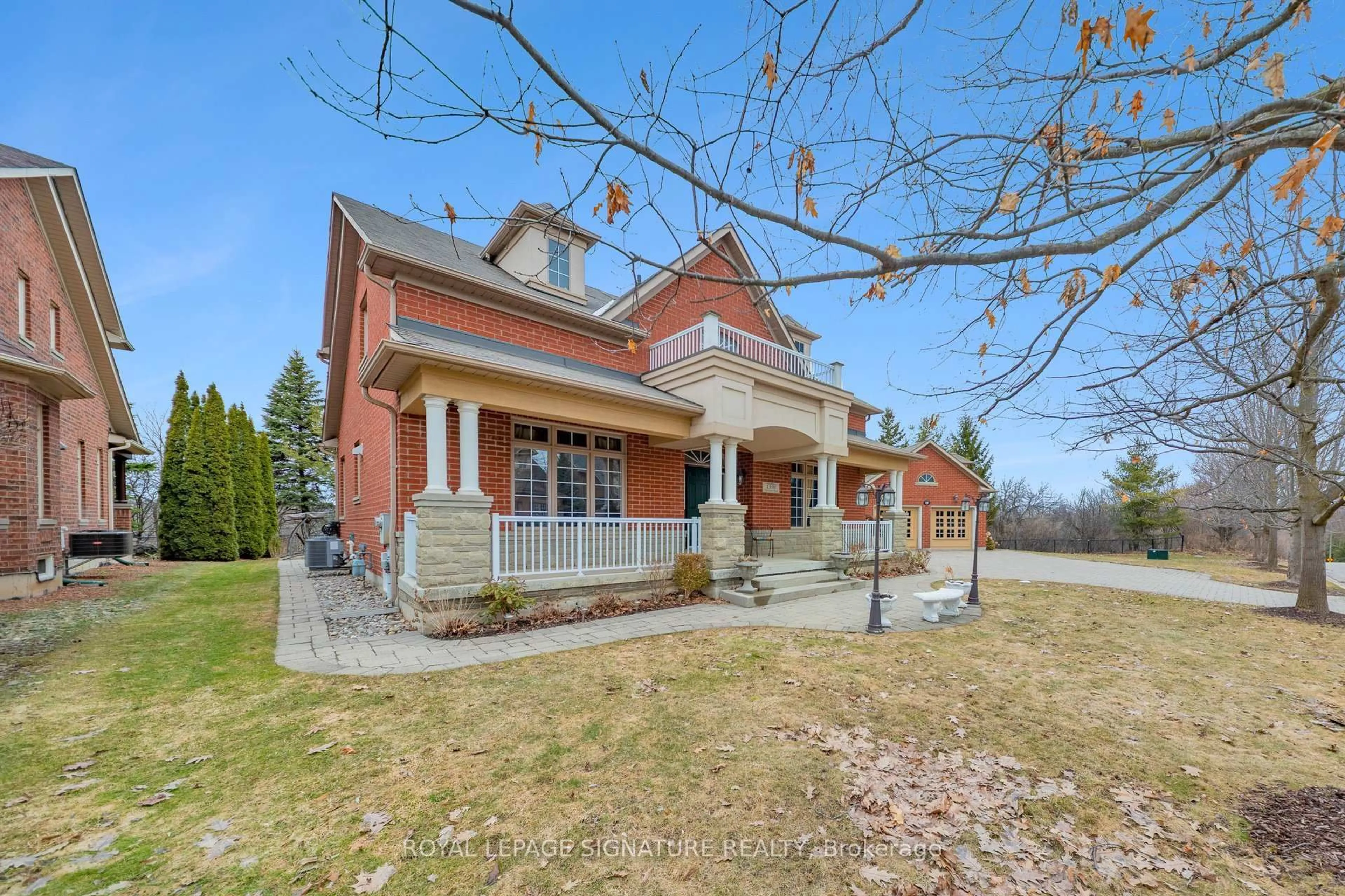 Home with brick exterior material, unknown for 1590 Hallstone Rd, Brampton Ontario L6Y 5K8