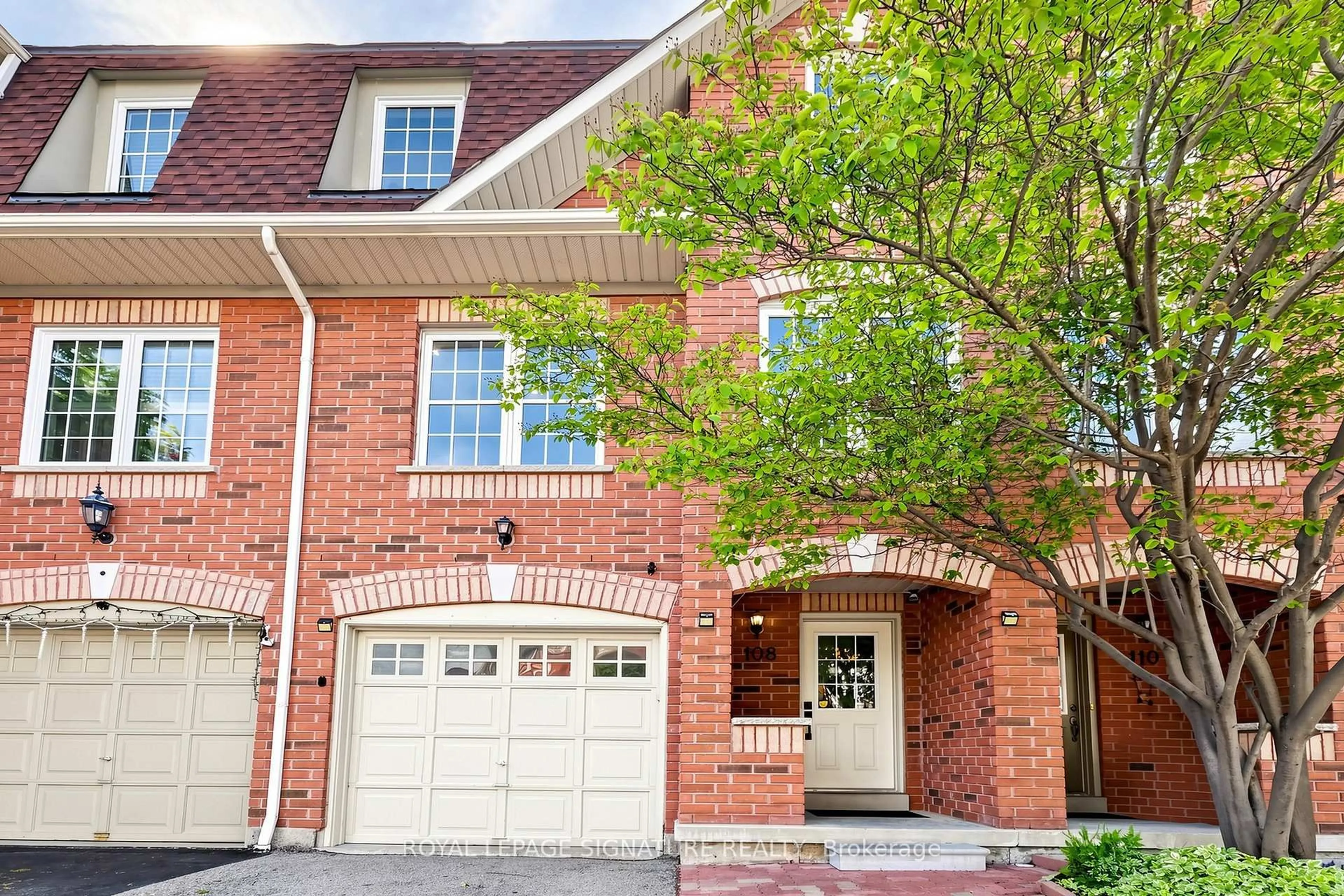 Home with brick exterior material, street for 3030 Breakwater Crt #108, Mississauga Ontario L5B 4N9