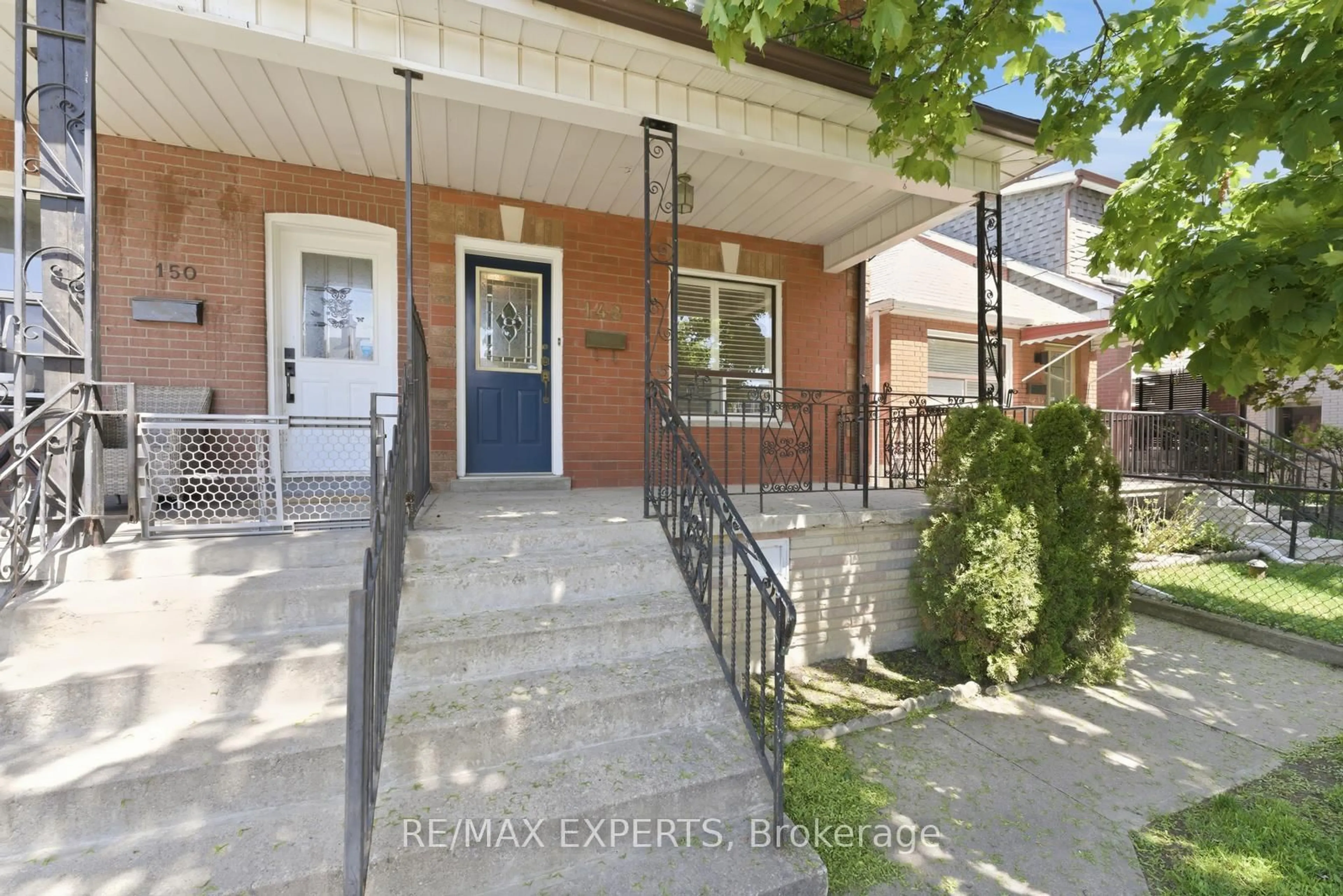 Unknown for 148 Ascot Ave, Toronto Ontario M6E 1G4