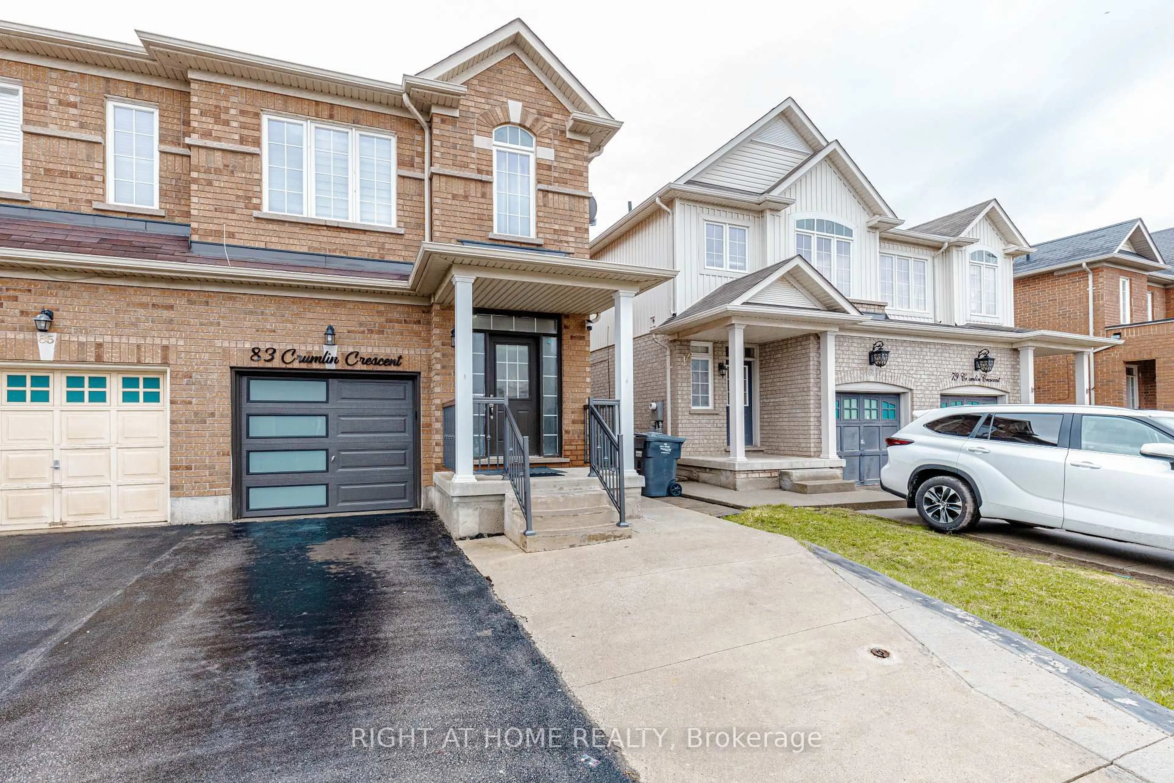 Home with brick exterior material, street for 83 Crumlin Cres, Brampton Ontario L6X 0Y4