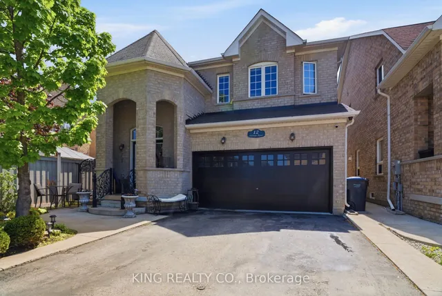 12 Helman Rd, Brampton 3