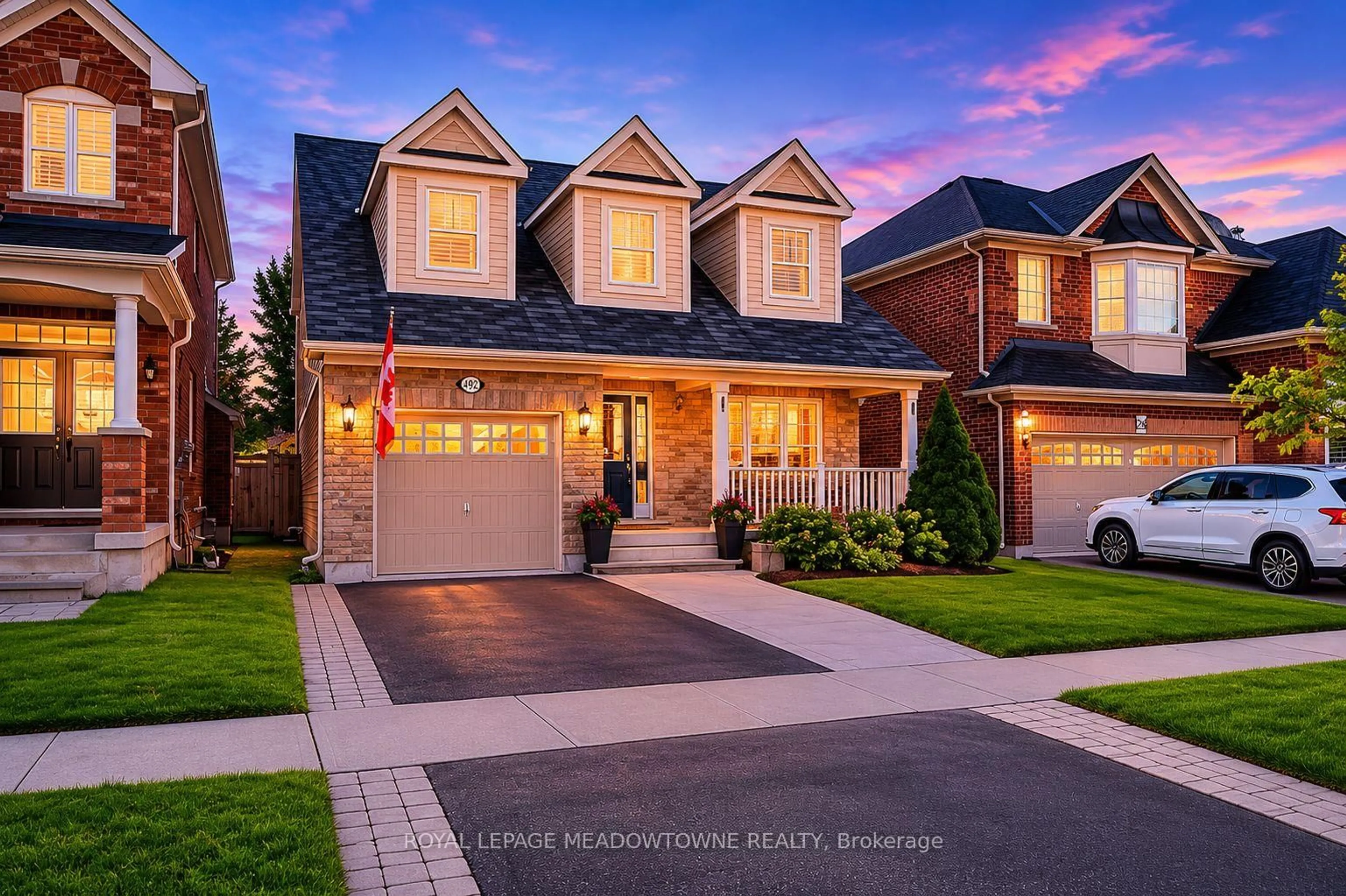 Home with brick exterior material, street for 292 Mcdougall Cross, Milton Ontario L9T 0N6