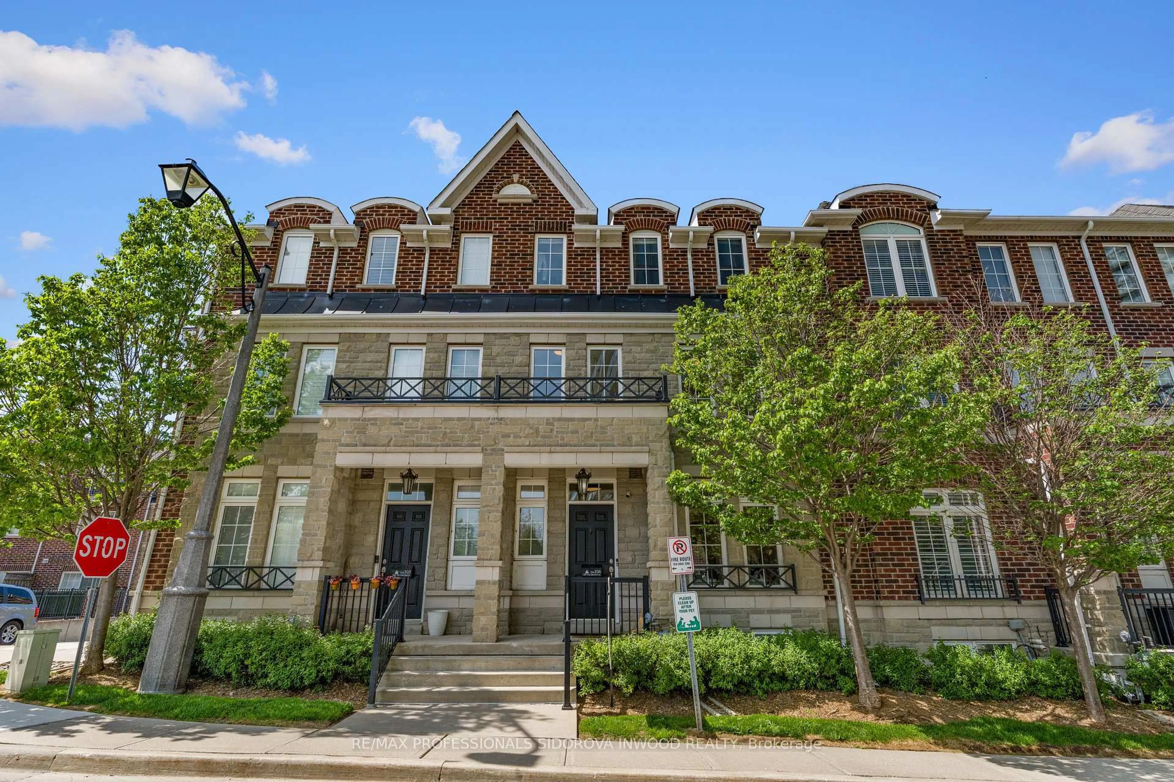 Home with brick exterior material, street for 109 The Queensway #106, Toronto Ontario M6S 5B6