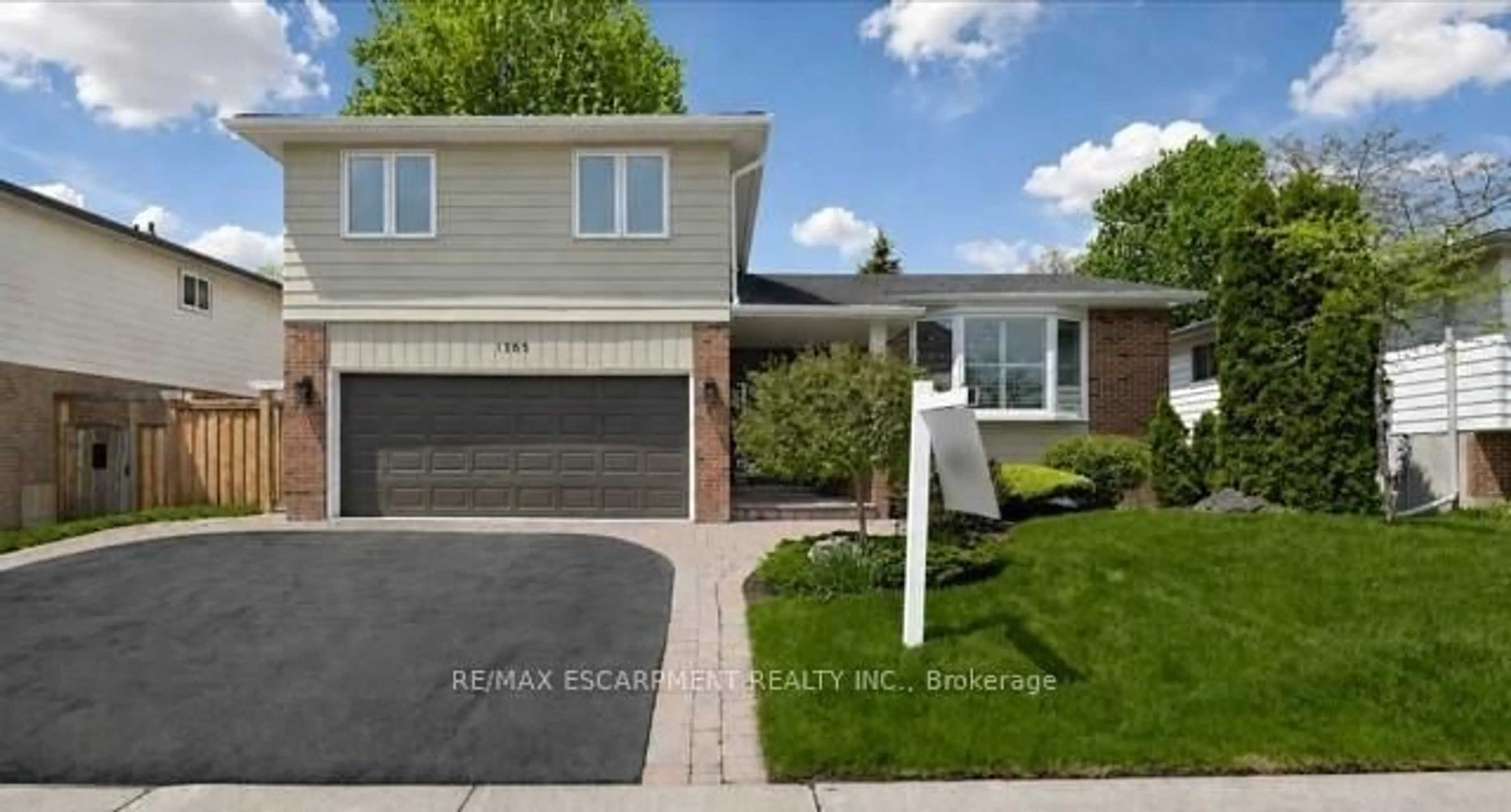 Home with brick exterior material, street for 1365 Ester Dr, Burlington Ontario L7P 1L4