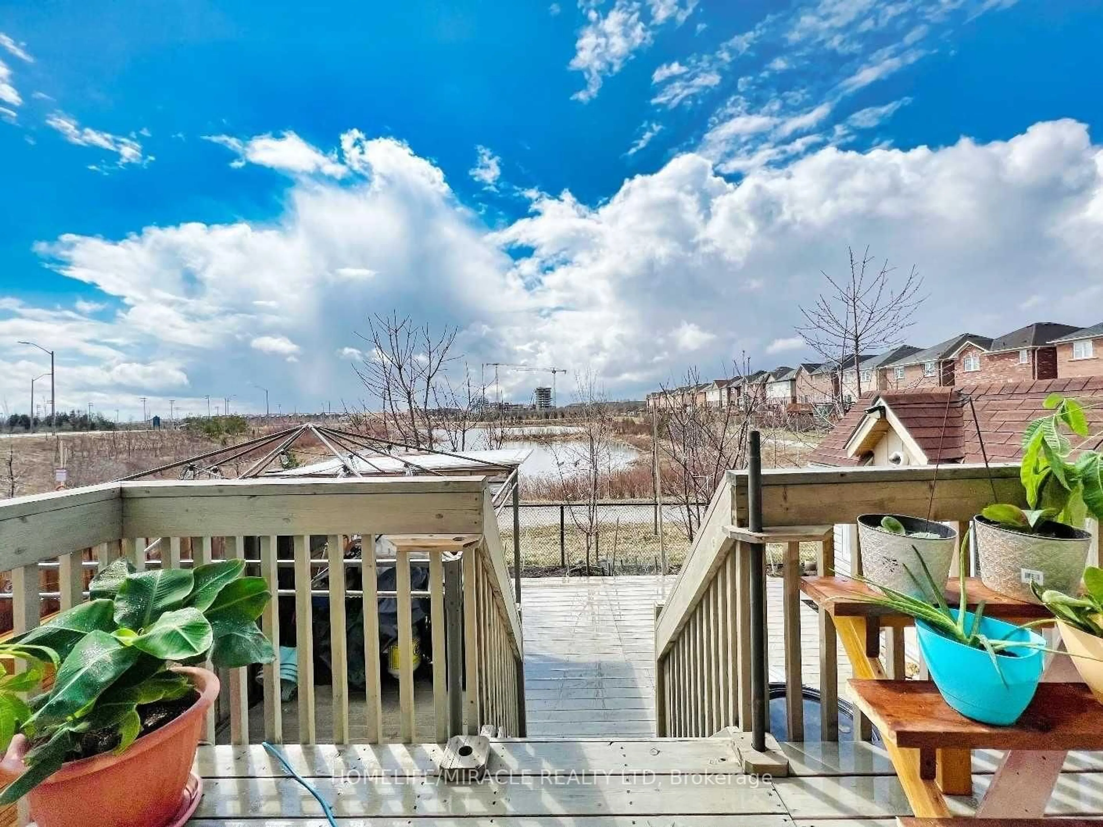 Patio, water/lake/river/ocean view for 8 Robert Parkinson Dr, Brampton Ontario L7A 0Y3