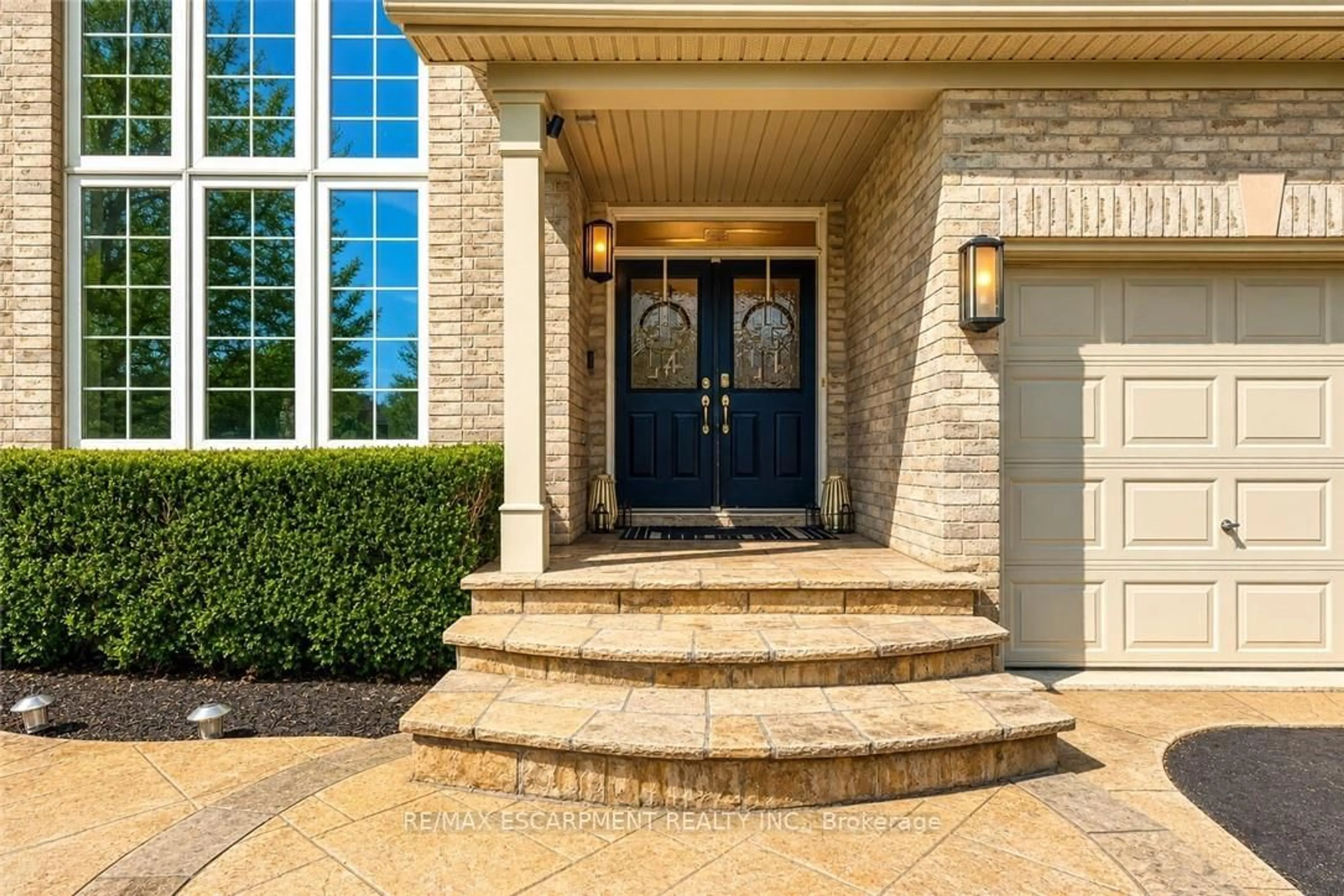 Unknown for 4267 Sarazen Dr, Burlington Ontario L7M 4Z2