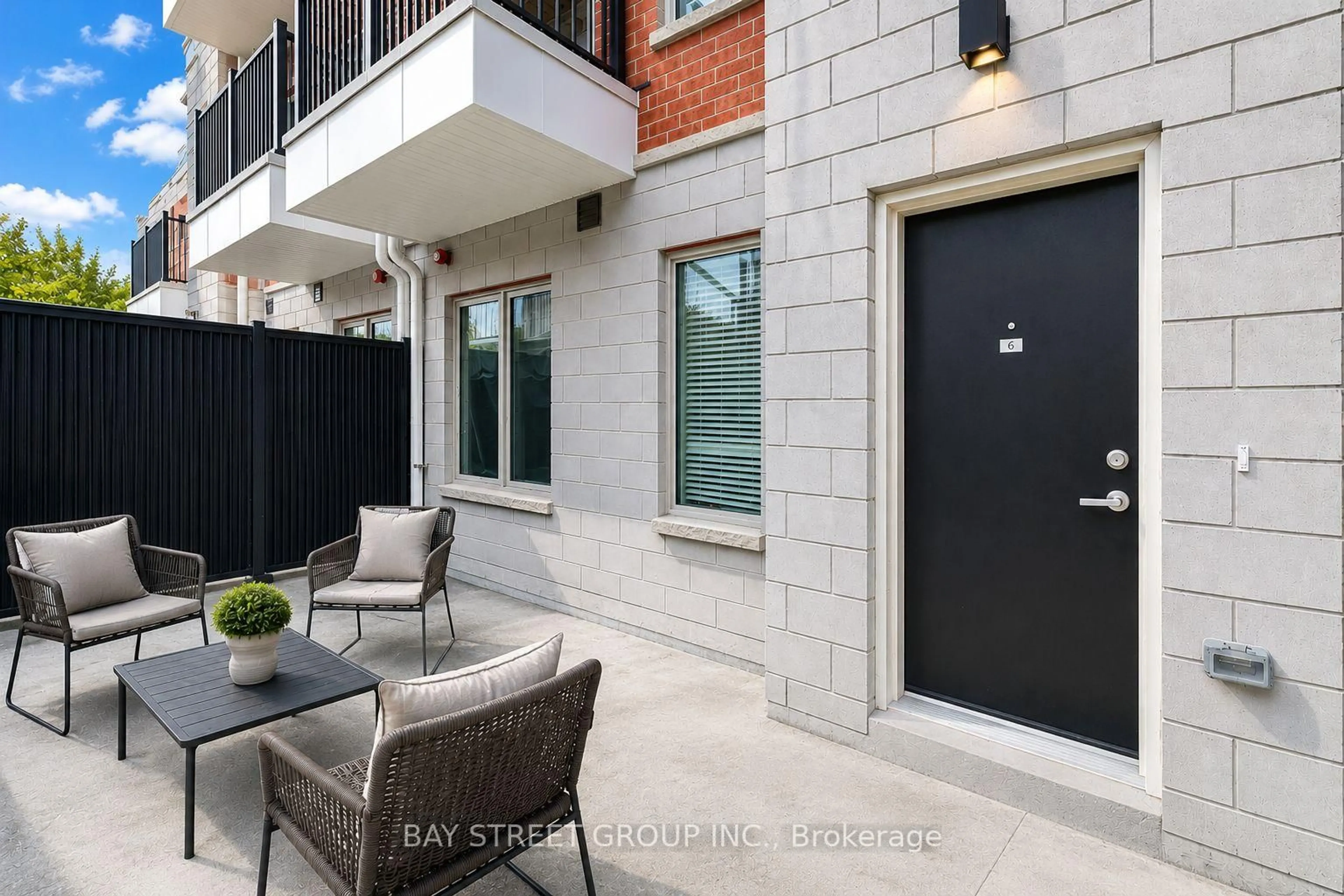 Patio, street for 39 John Perkins Bull Dr #6, Toronto Ontario M3K 0C3