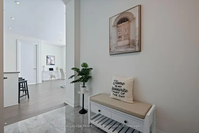 42 Mill St #209, Halton Hills 4