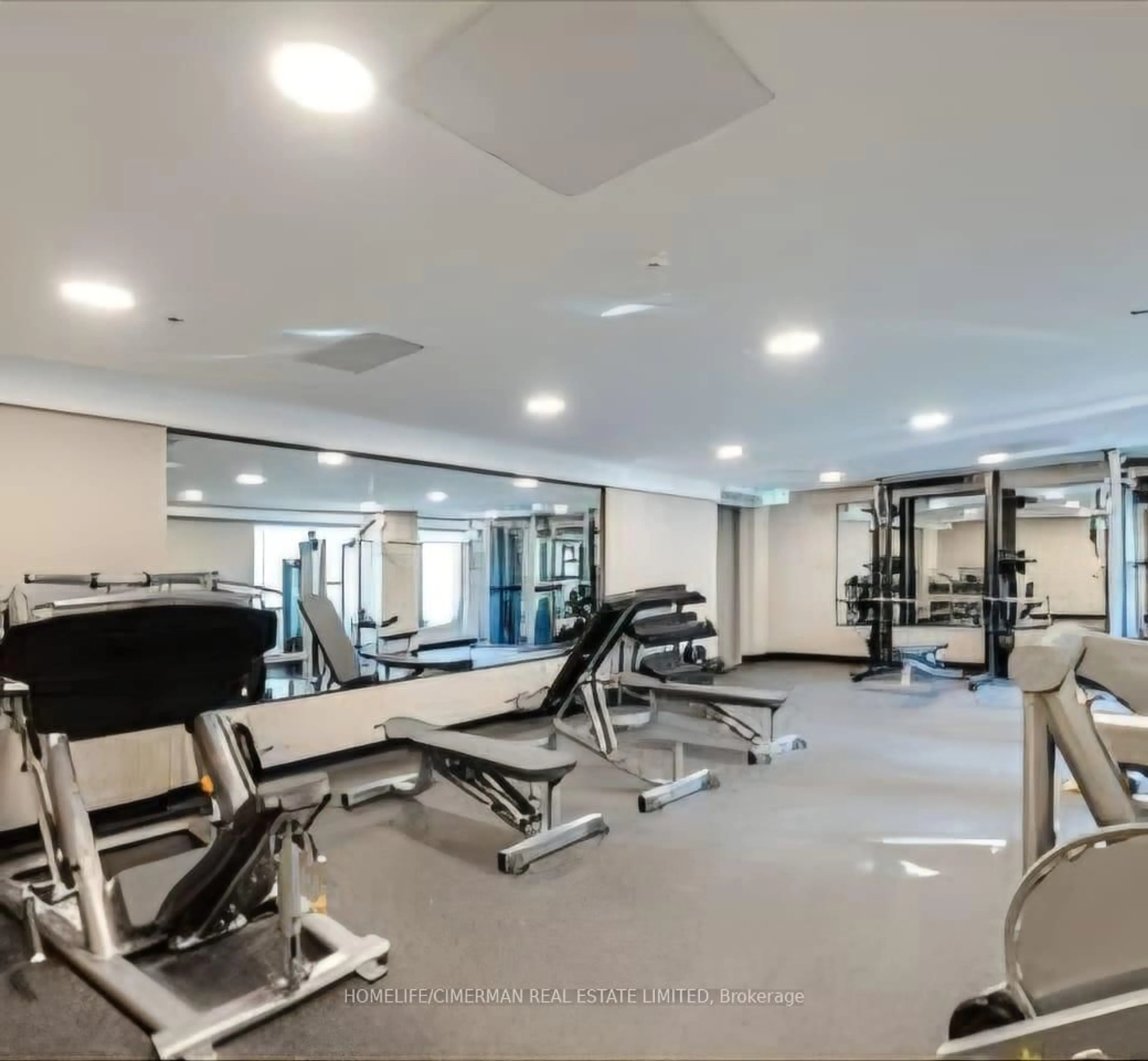 Gym or fitness room for 165 Canon Jackson Dr #408, Toronto Ontario M6M 0C4
