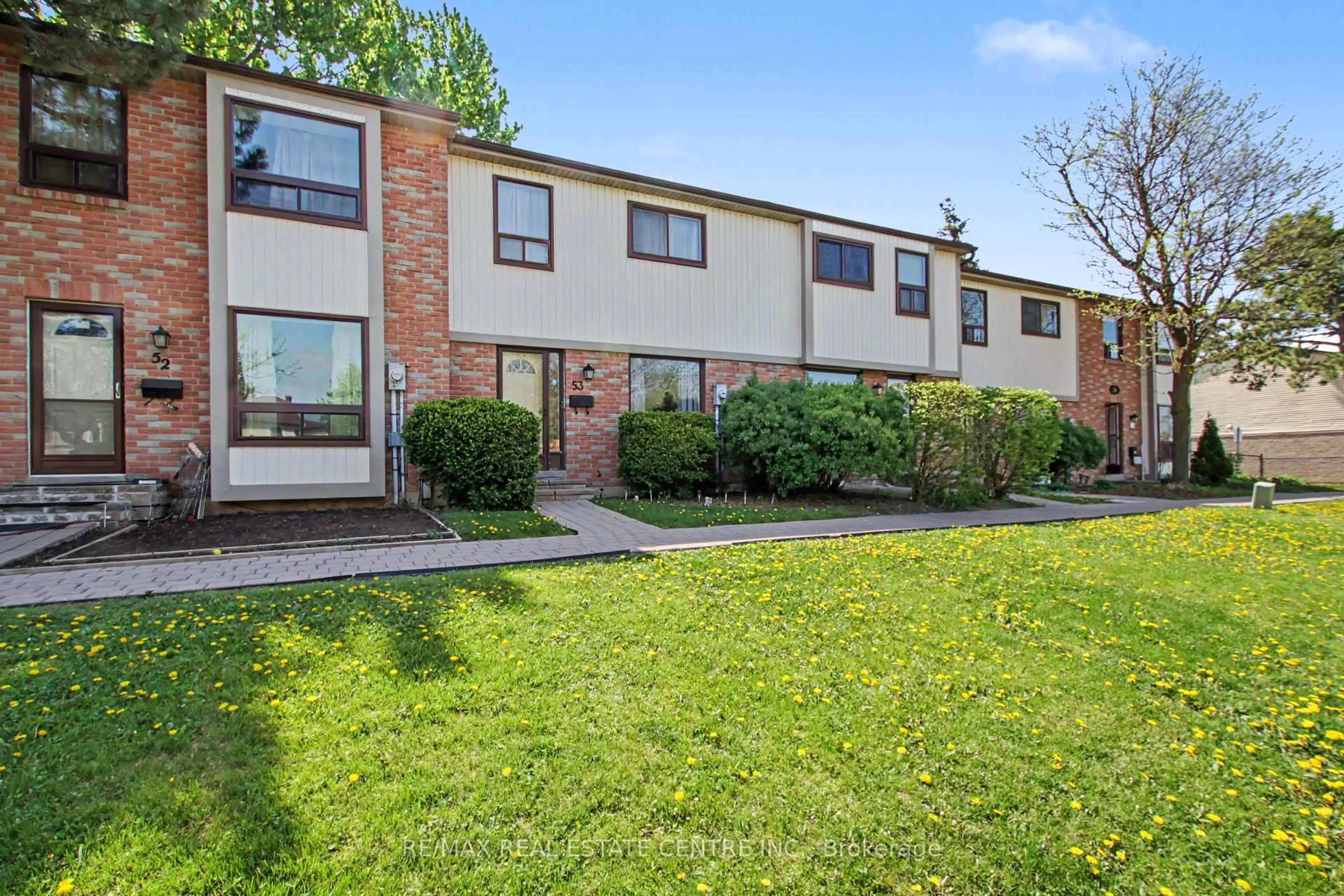 Unknown for 53 McMullen Cres #53, Brampton Ontario L6S 3M2