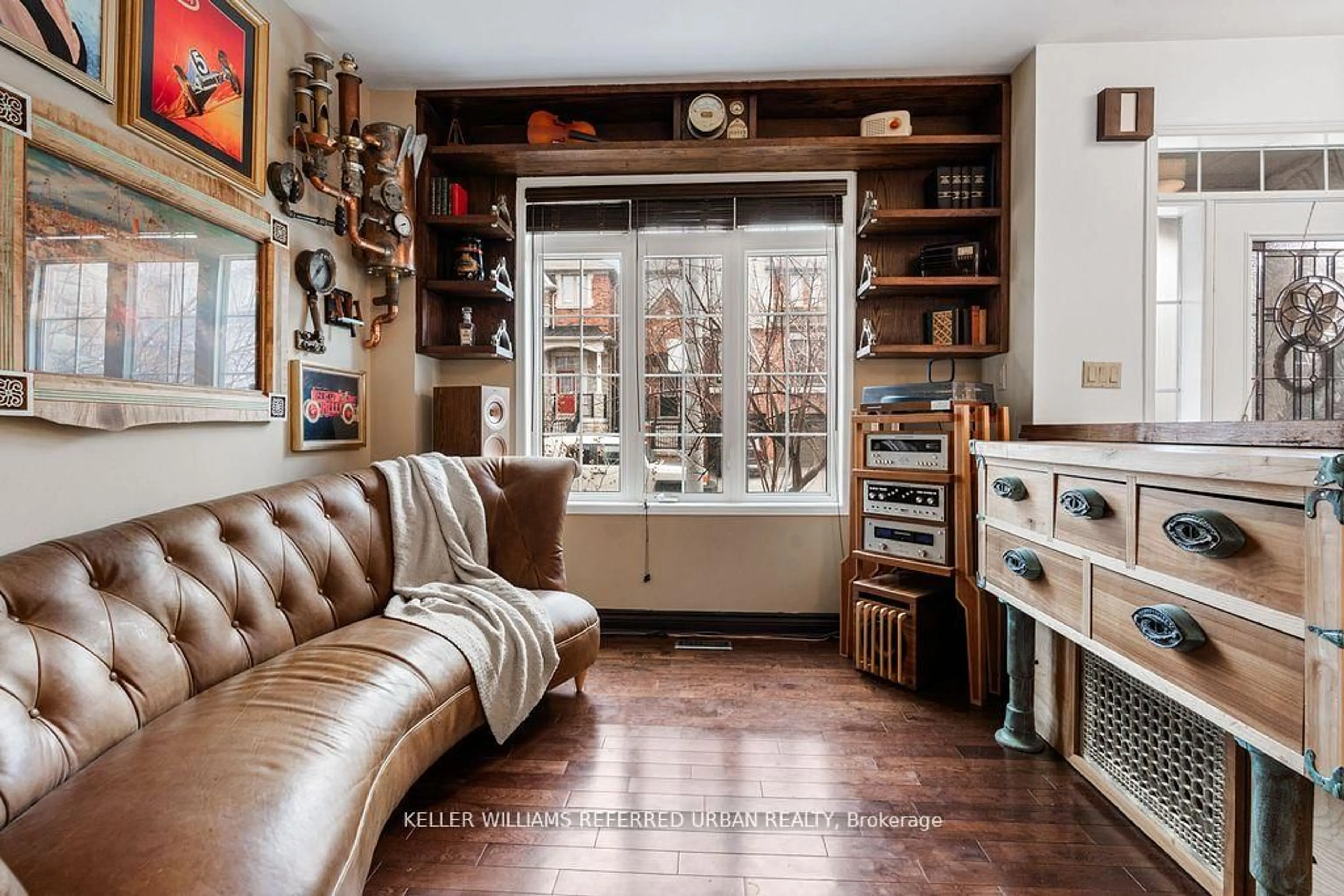 Living room with furniture, unknown for 26 Abraham Welsh Rd, Toronto Ontario M9M 0B7