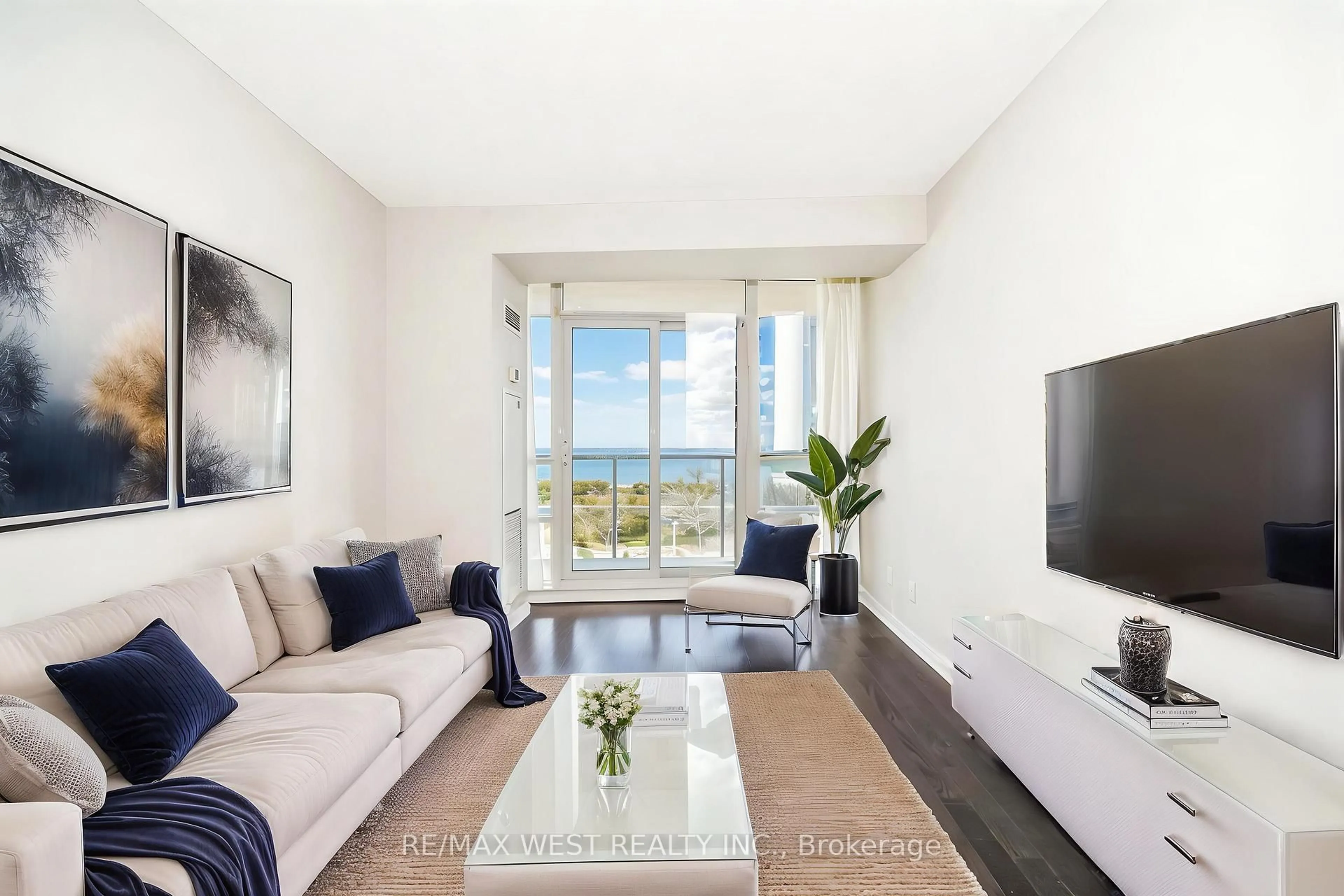 Living room with furniture, unknown for 15 Legion Rd #607, Toronto Ontario M8V 0A9