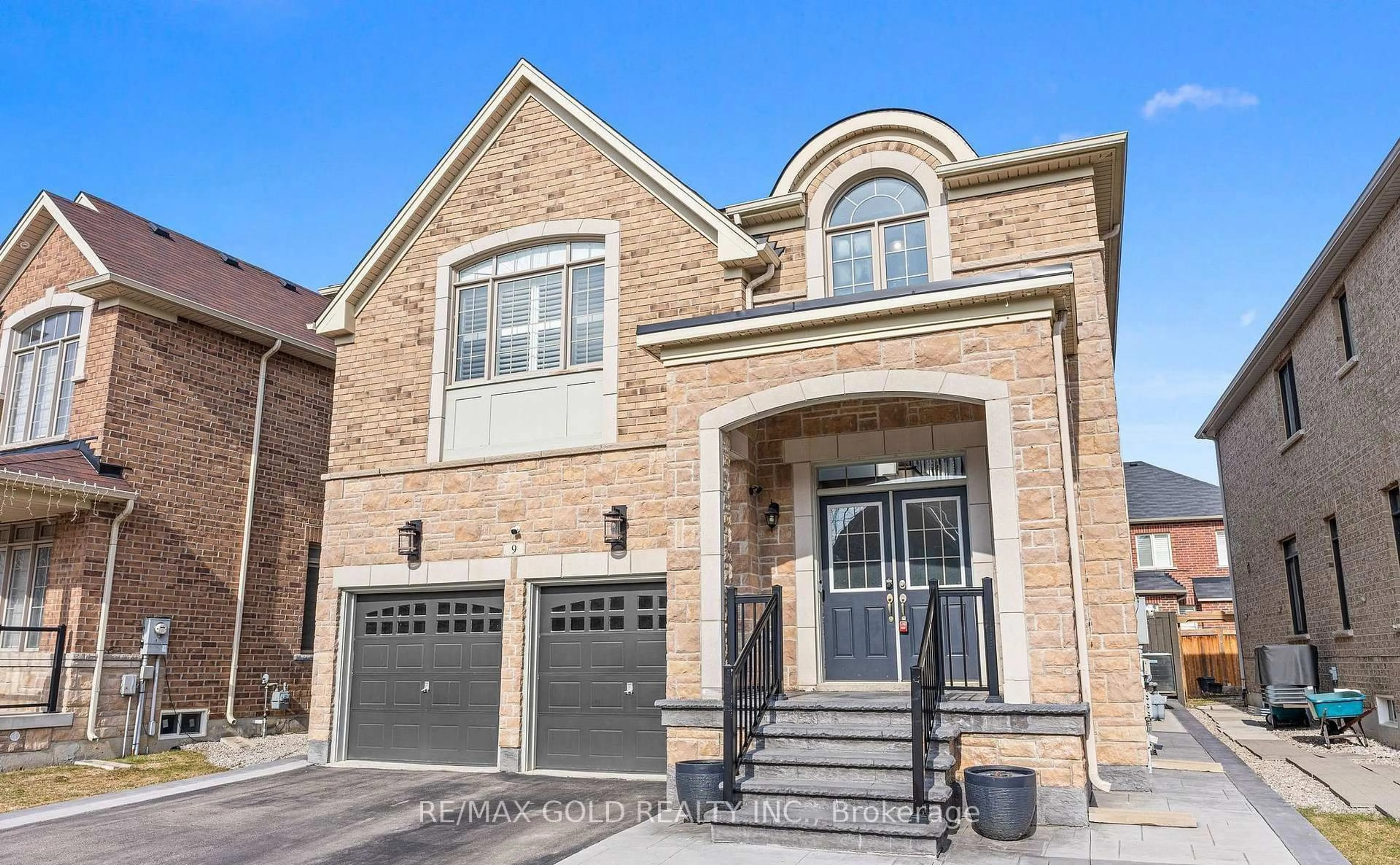 Home with brick exterior material, street for 9 Fringetree Rd, Brampton Ontario L6R 0B6