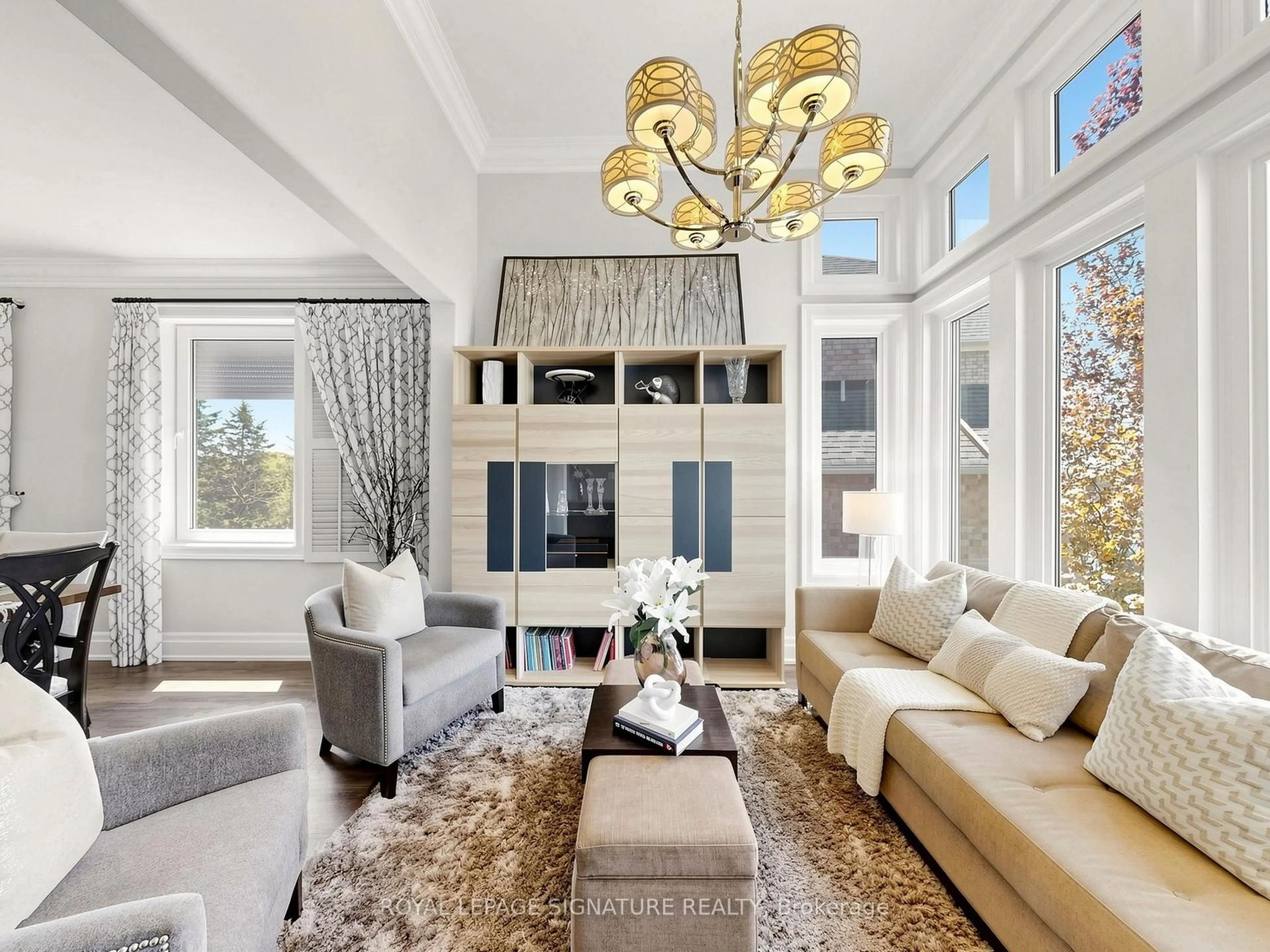 Living room with furniture, unknown for 15 Evans Ridge, Caledon Ontario L7E 2Z2