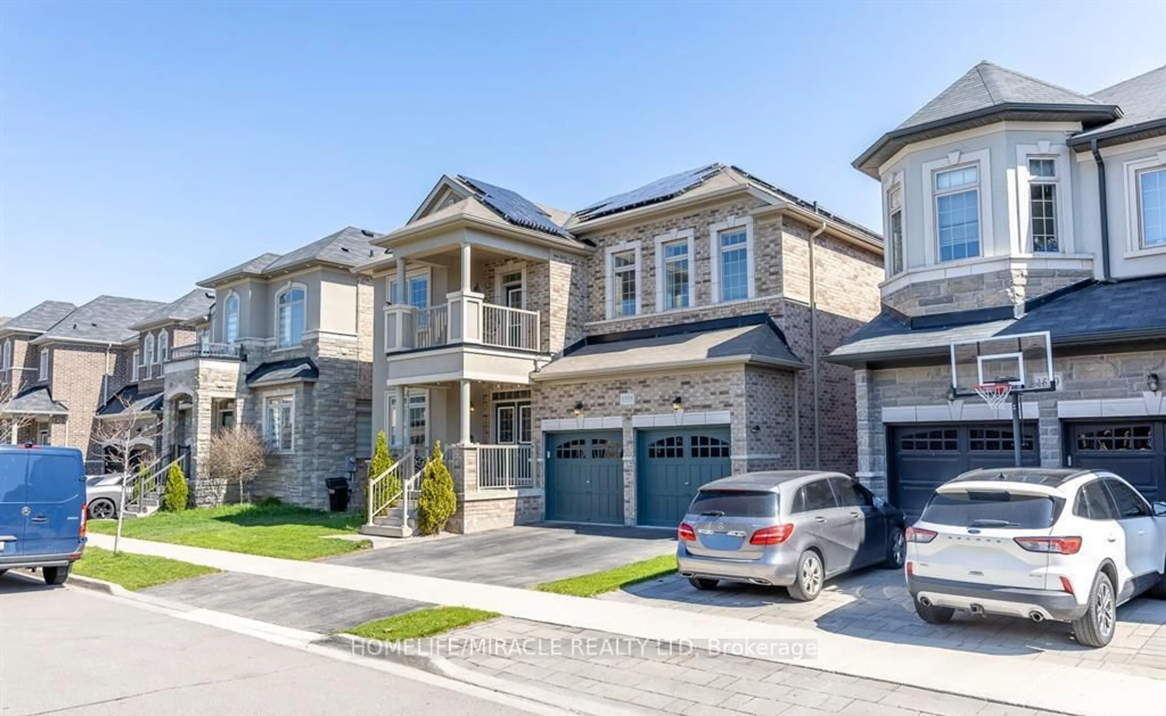 Home with brick exterior material, street for 1535 Mendelson Hts, Milton Ontario L9E 1H3