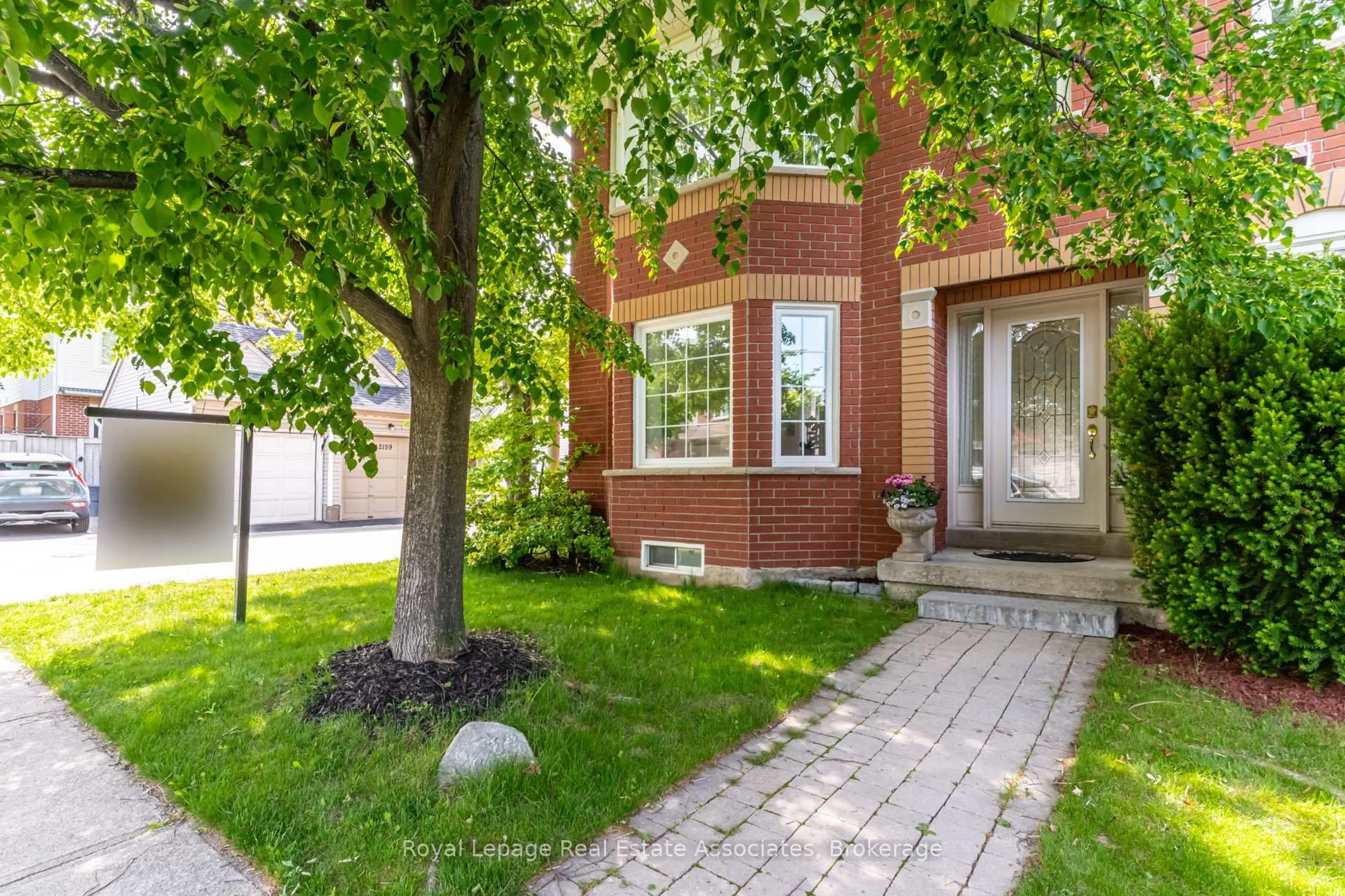 Home with brick exterior material, street for 1179 Treetop Terr, Oakville Ontario L6M 3N1
