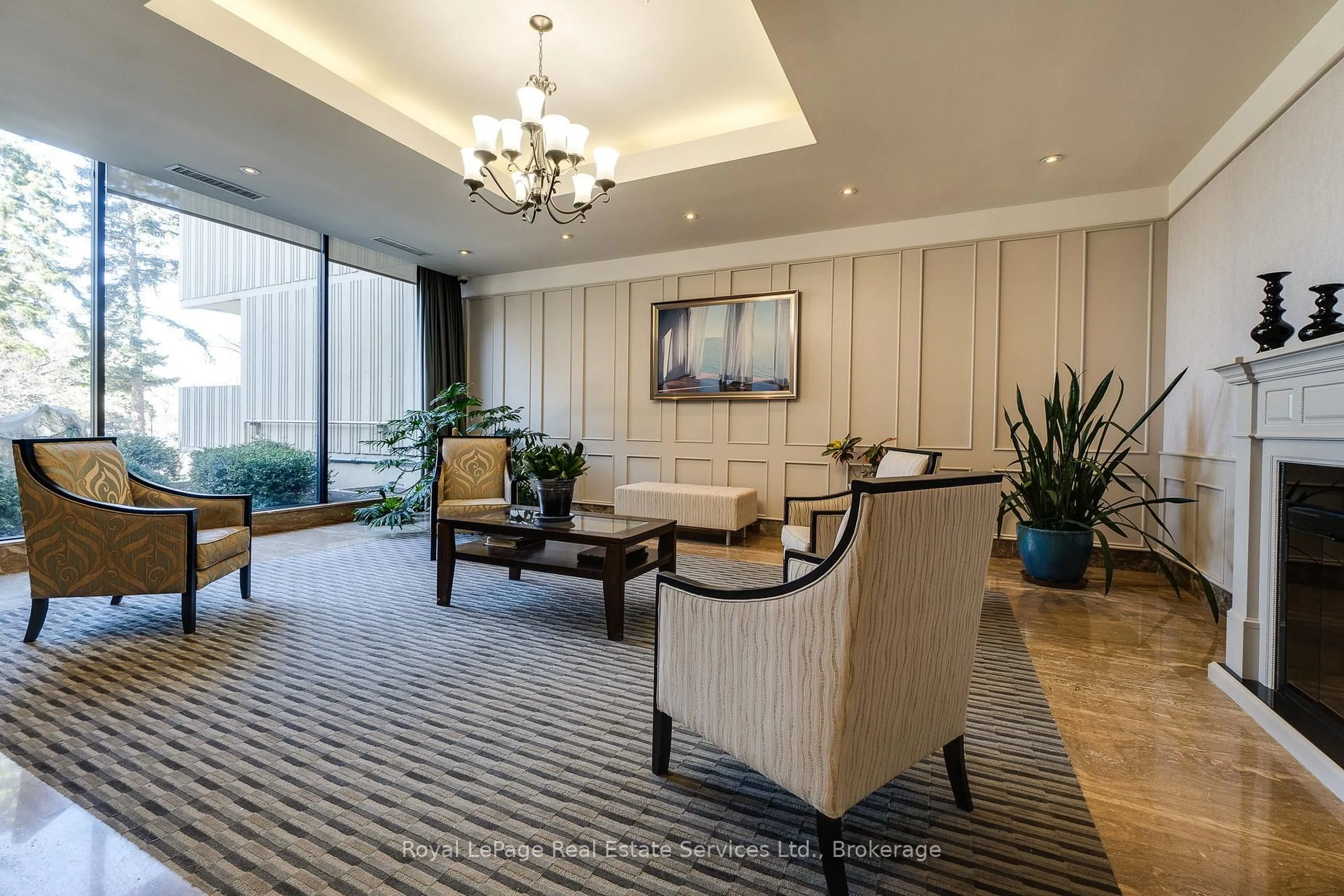 Unknown for 1359 White Oaks Blvd #1810, Oakville Ontario L6H 2R8