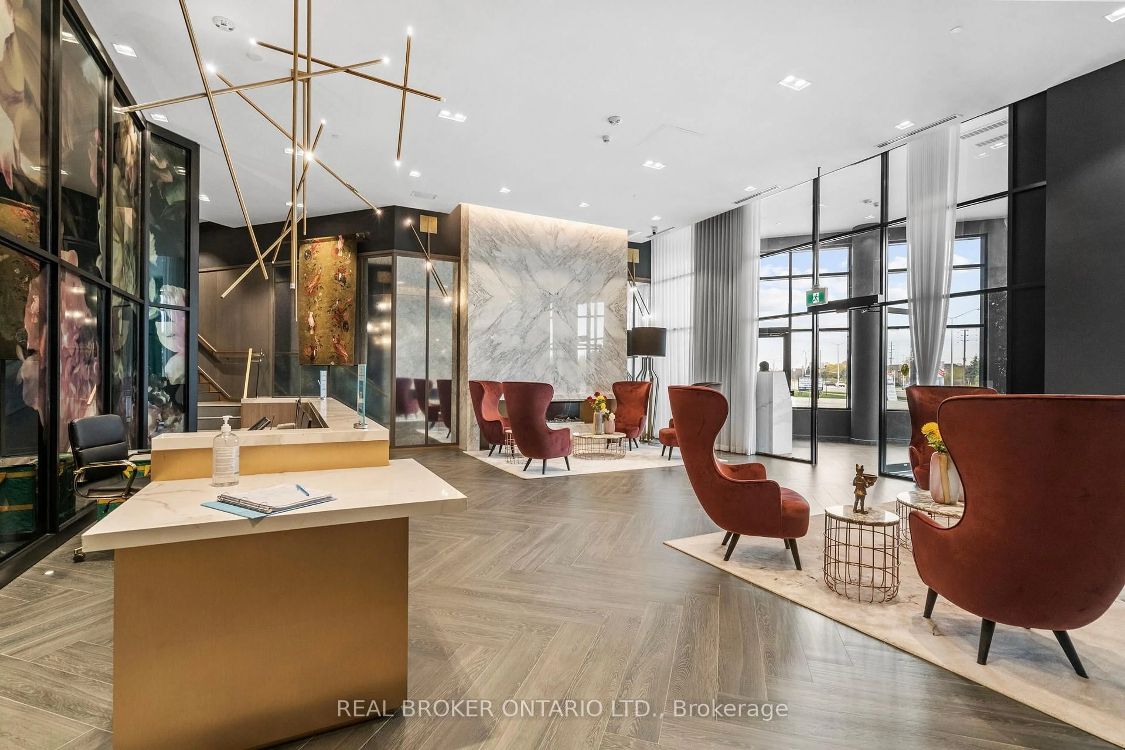 Lobby for 405 Dundast St #328, Oakville Ontario L6M 5P9