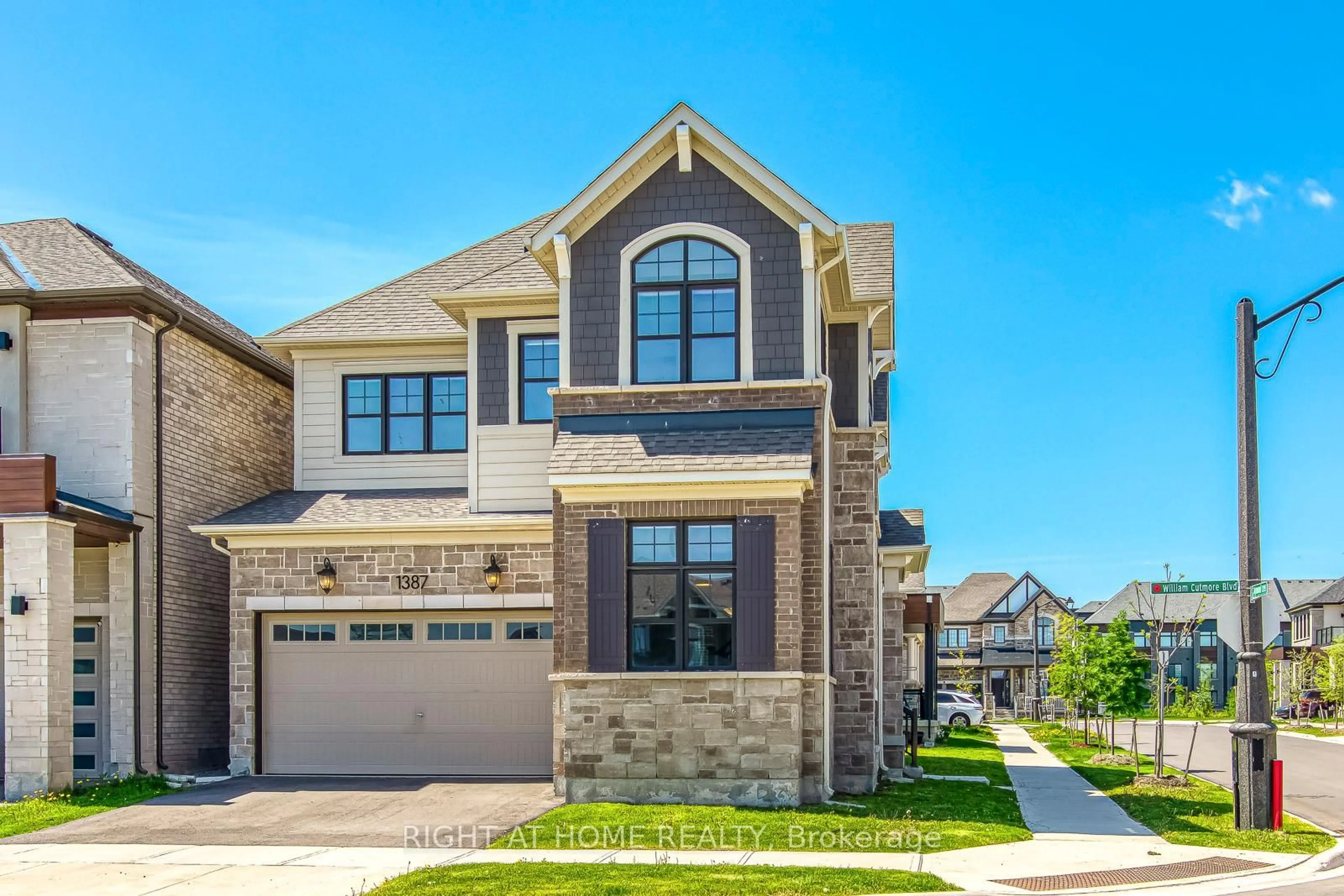 Home with brick exterior material, street for 1387 Aymond Cres, Oakville Ontario L6H 7W9