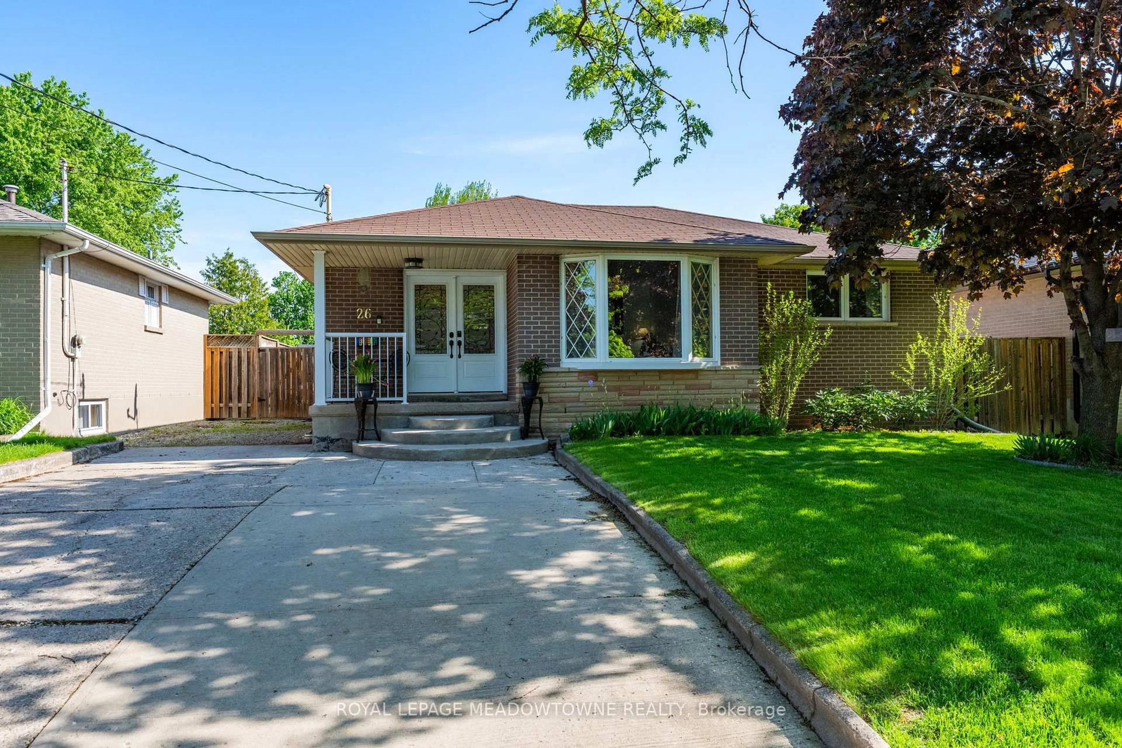 Home with brick exterior material, street for 26 Moultrey Cres, Halton Hills Ontario L7G 4N5