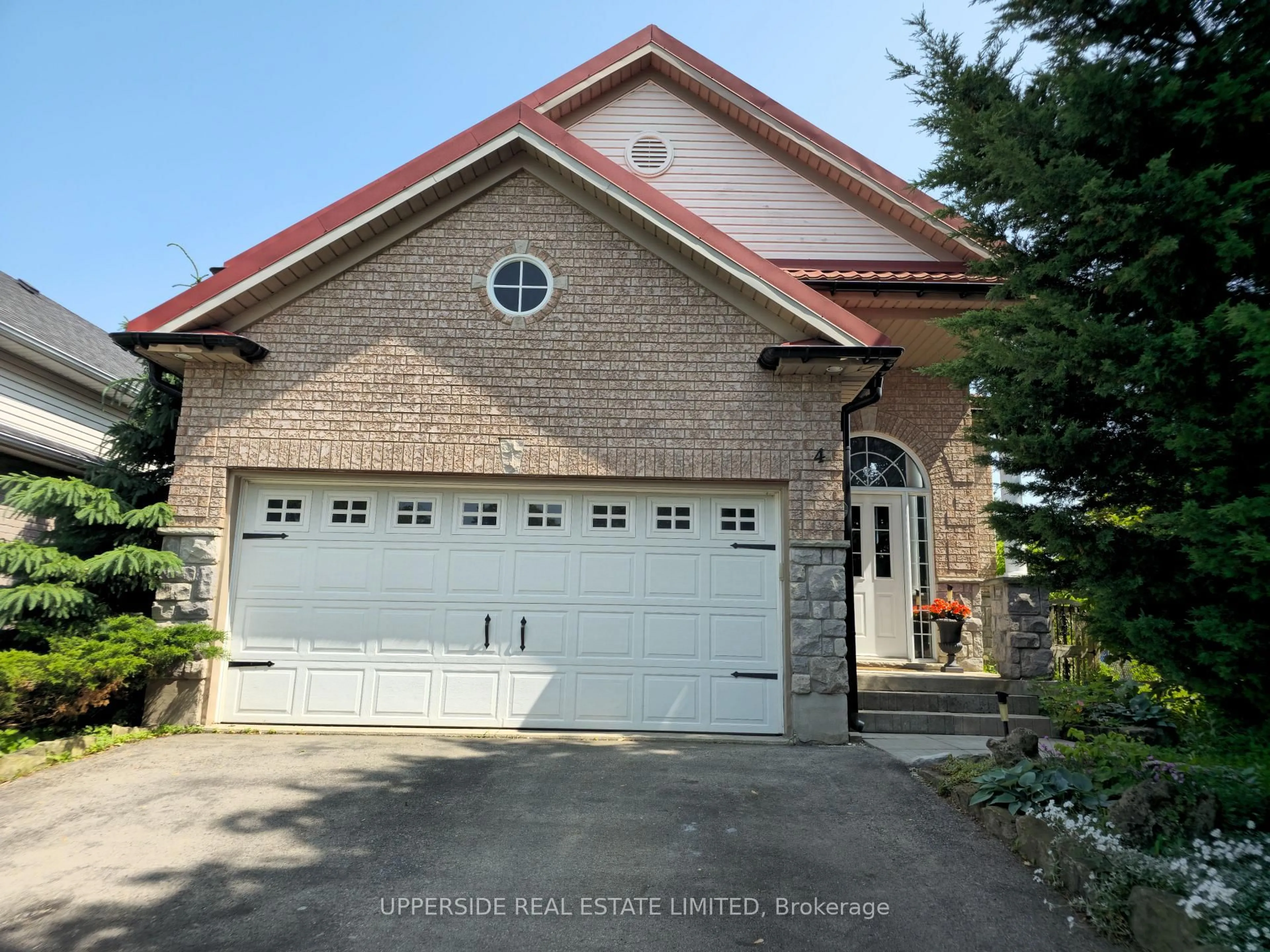 Home with brick exterior material, street for 4 Kingsley Rd, Halton Hills Ontario L7J 2Z5