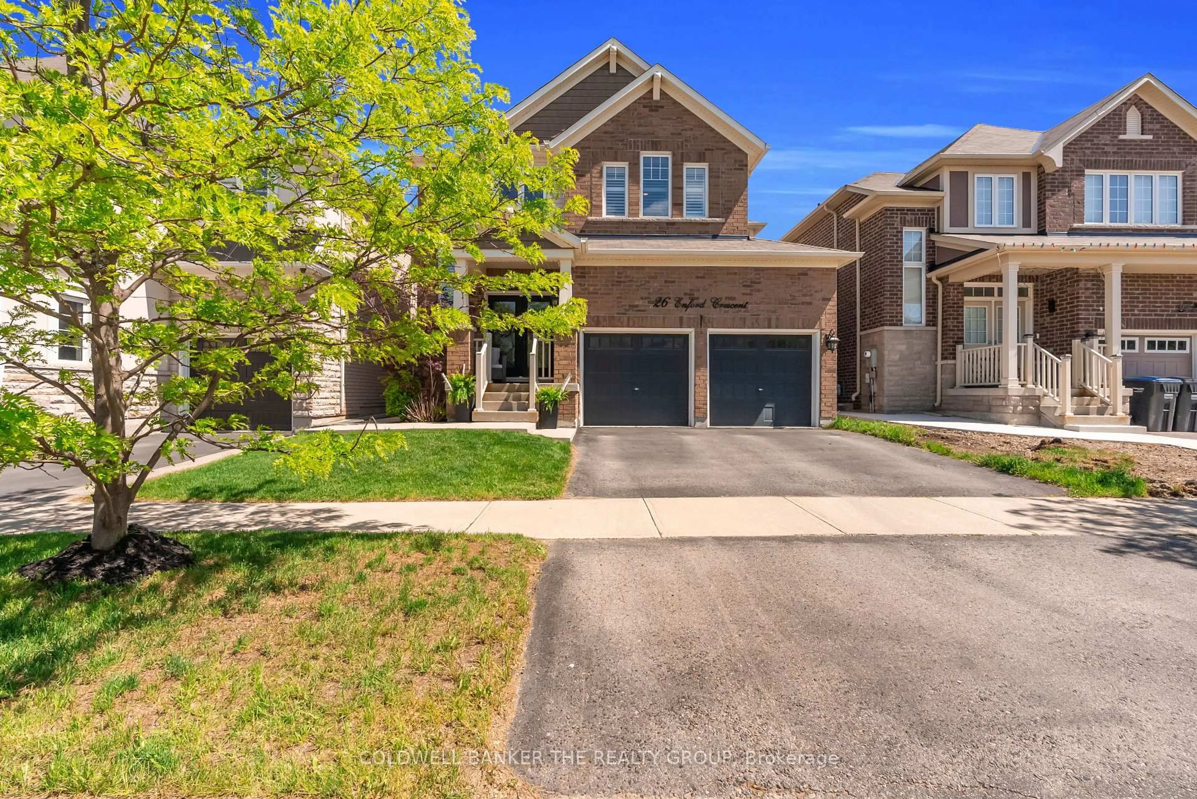 Home with brick exterior material, street for 26 Enford Cres, Brampton Ontario L7A 4E8