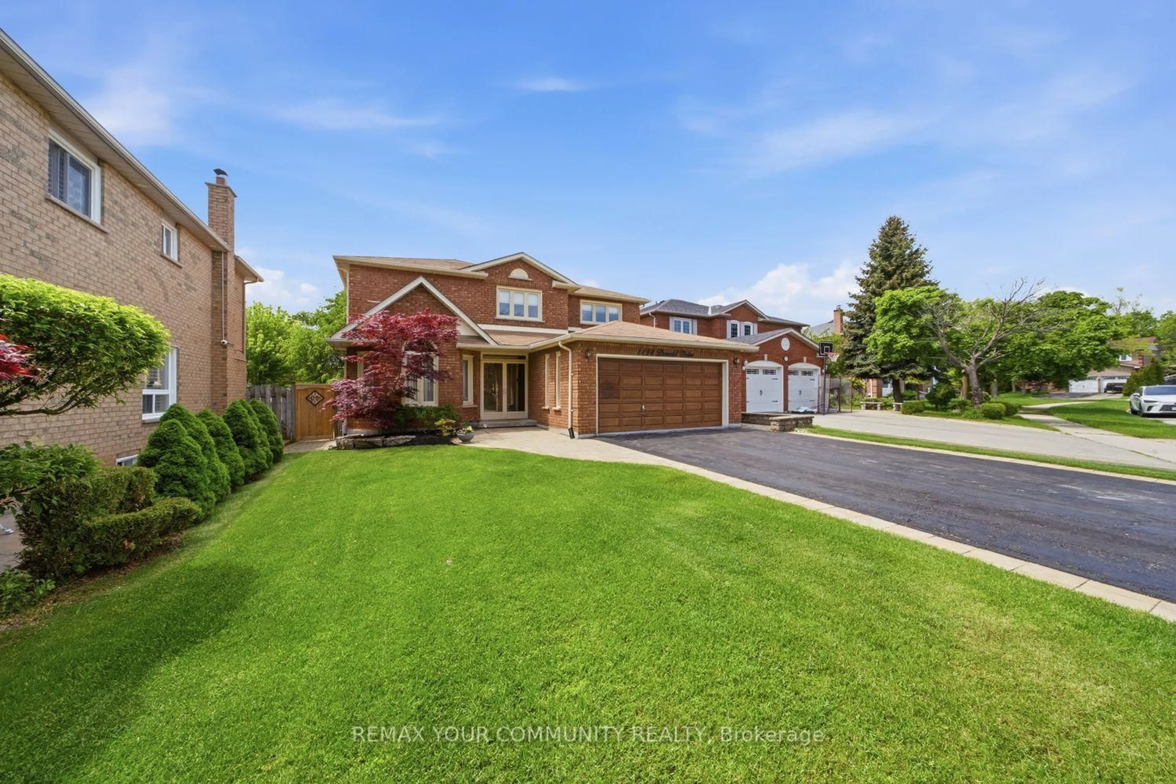 Home with brick exterior material, street for 1198 Derrald Dr, Oakville Ontario L6J 7K4