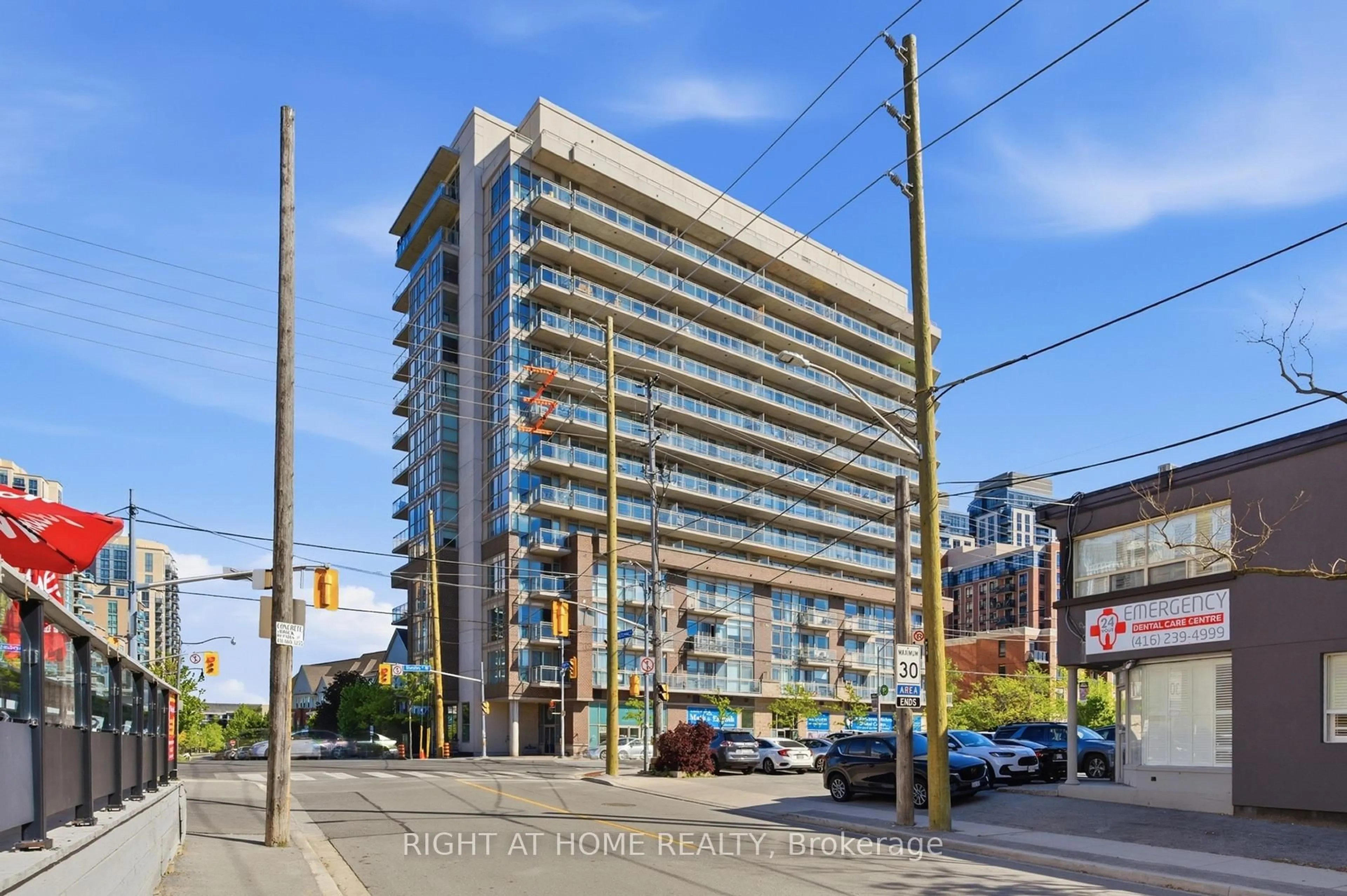 Unknown for 5101 Dundas St #411, Toronto Ontario M9A 5G8