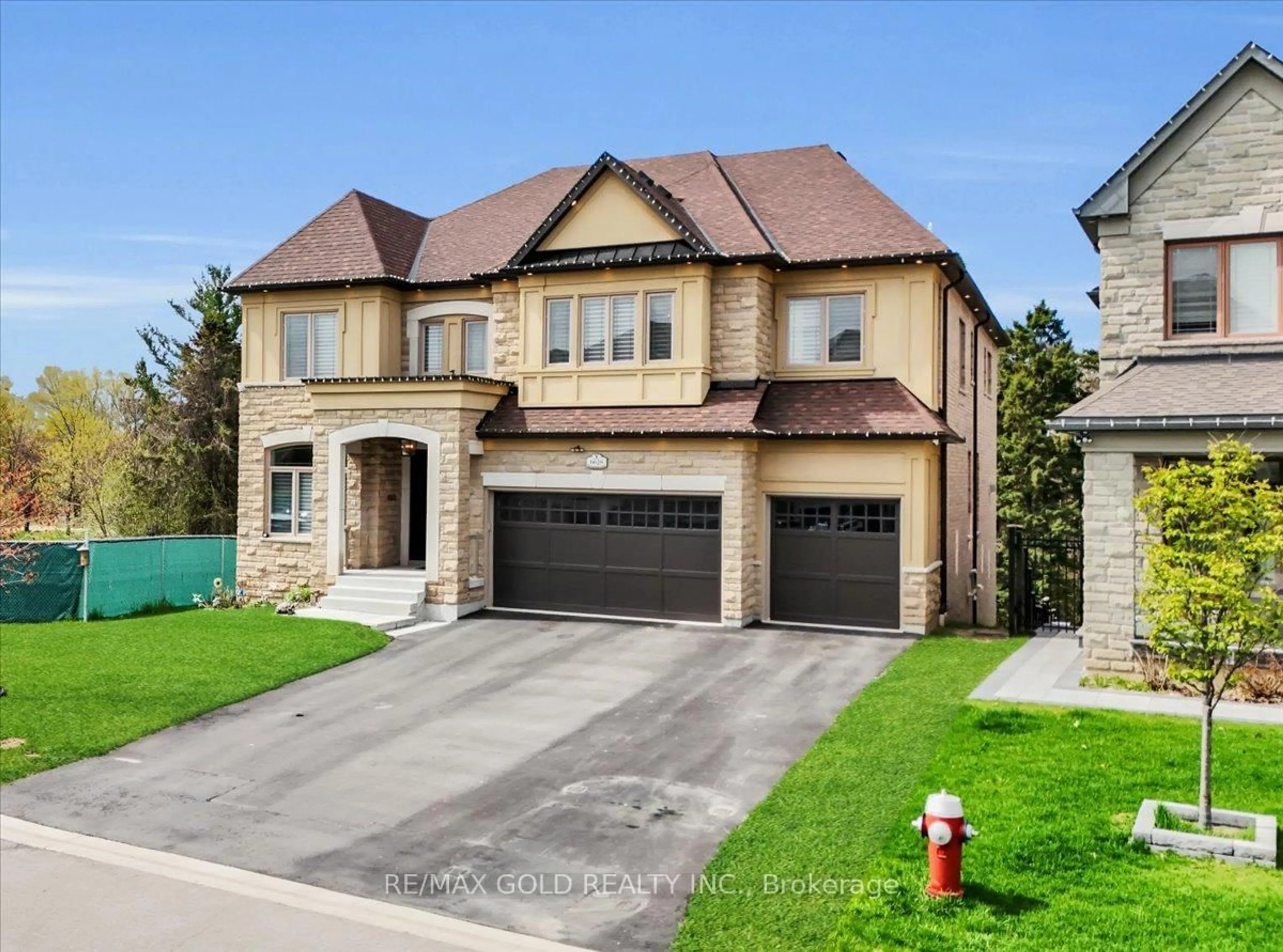 Home with brick exterior material, street for 6628 Rothschild Tr, Mississauga Ontario L5W 0A6