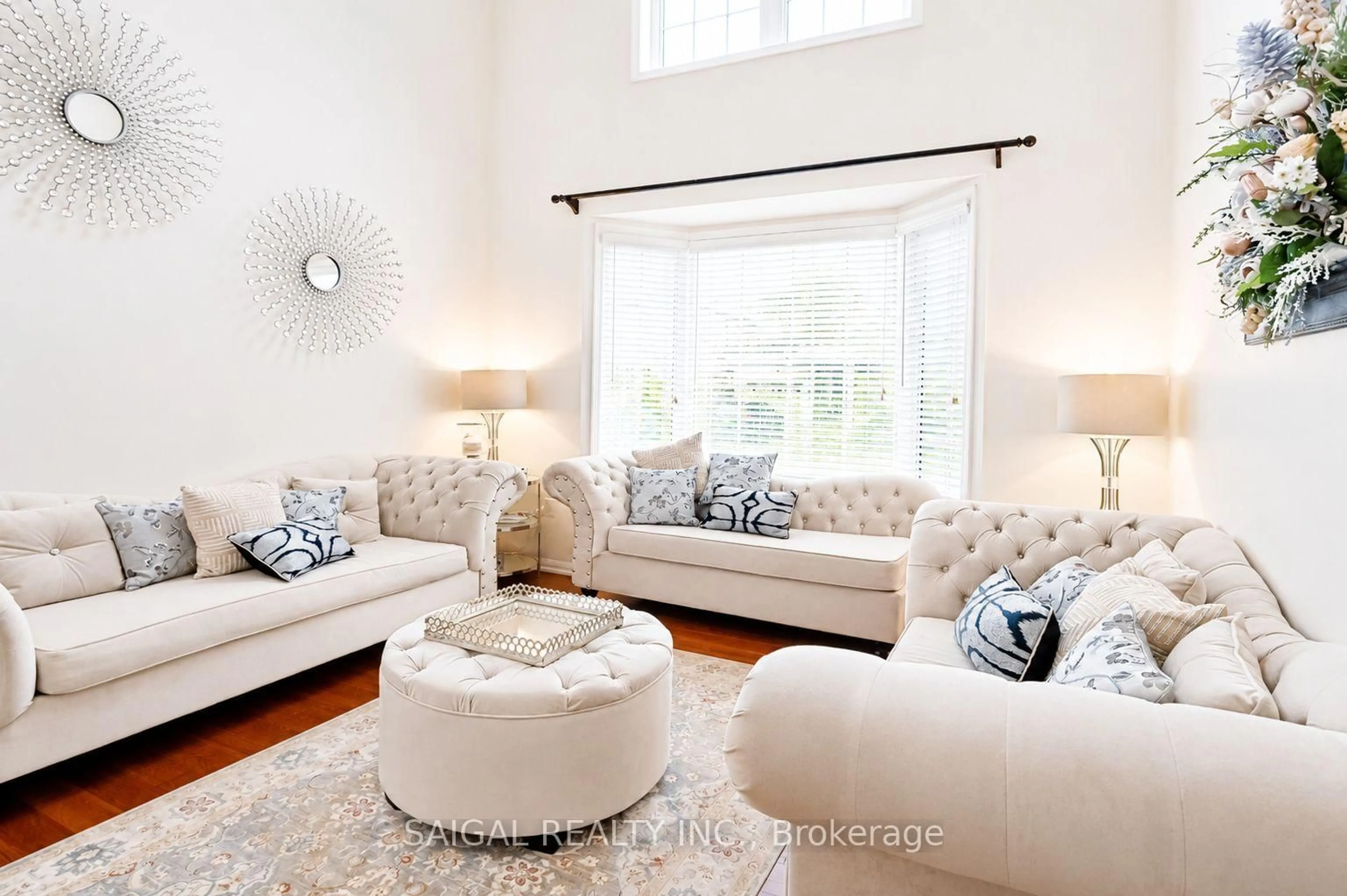 Living room with furniture, unknown for 558 Hood Terr, Milton Ontario L9T 0H2